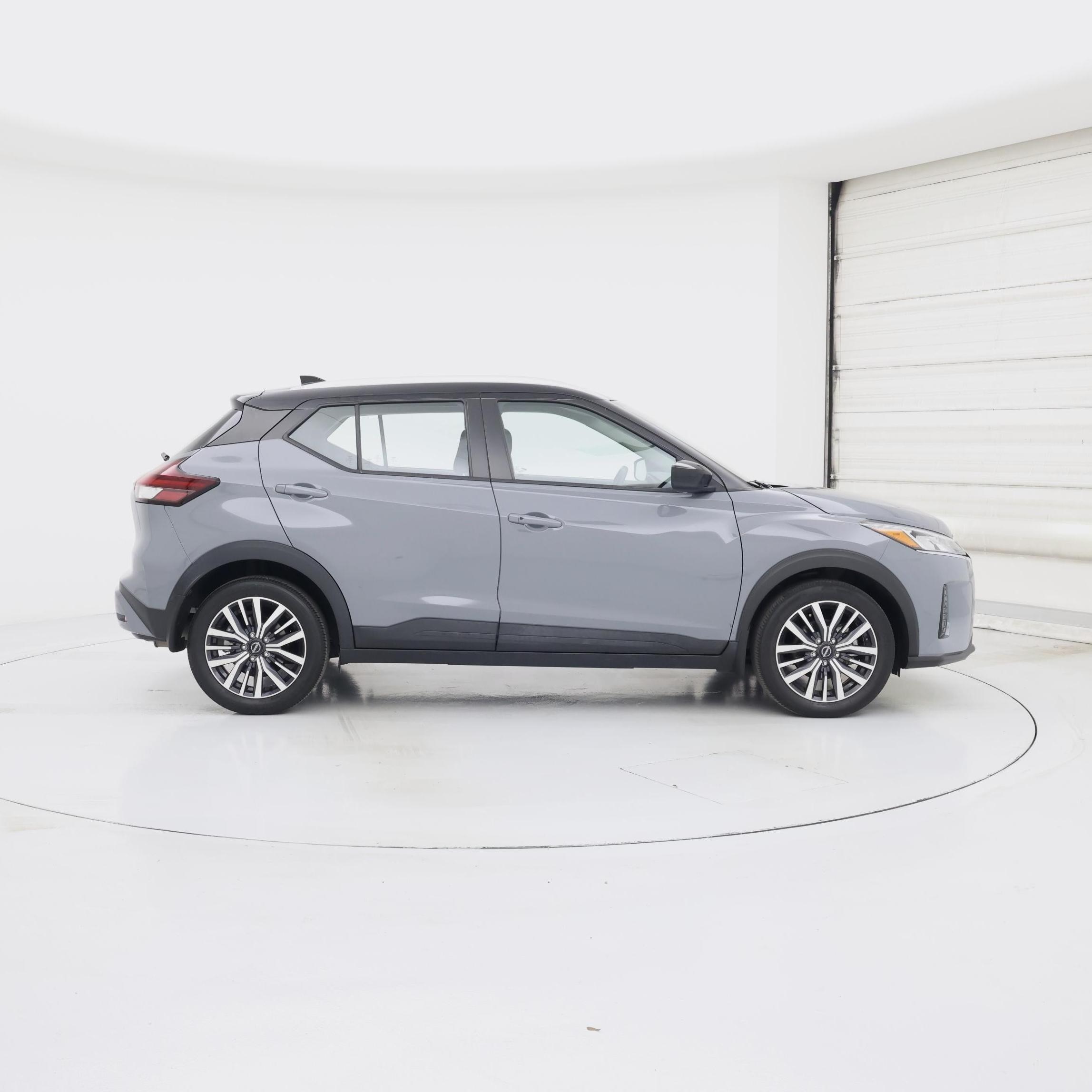 Thumbnail: 2023 Nissan Kicks - 7