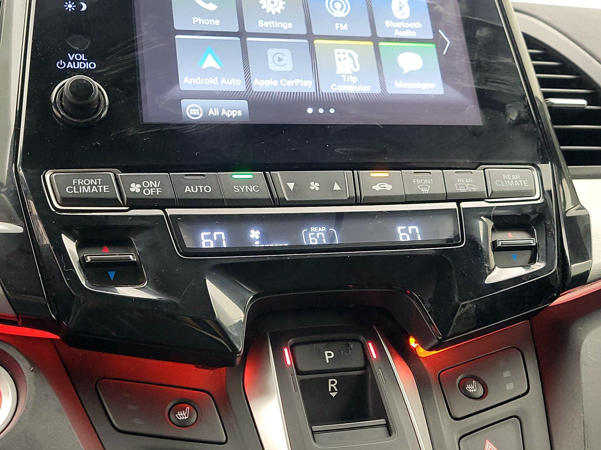 Thumbnail: 2023 Honda Odyssey - 16