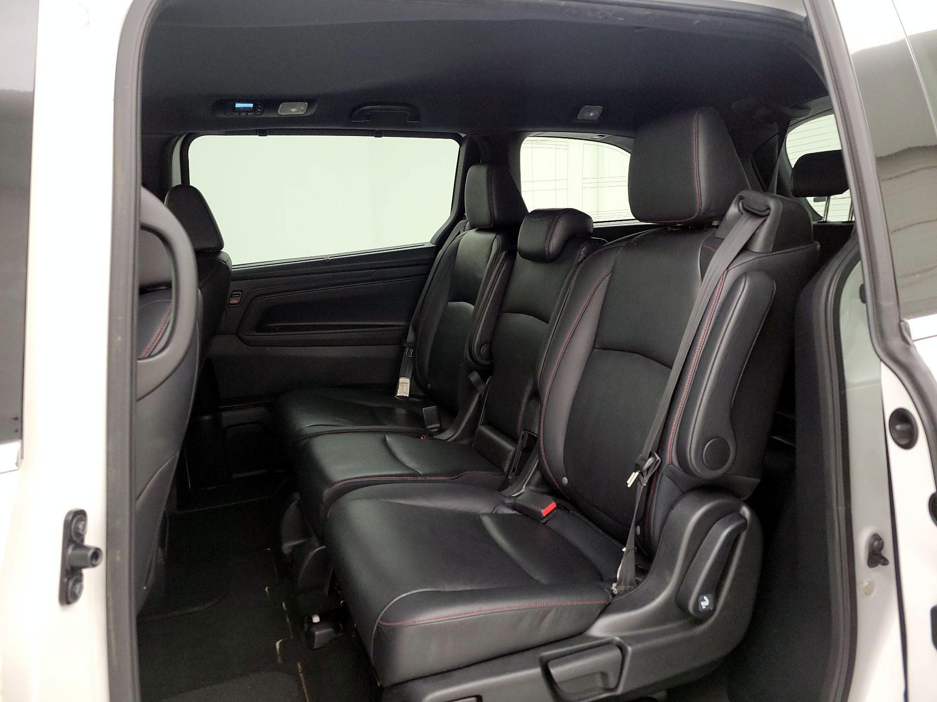 Thumbnail: 2023 Honda Odyssey - 19