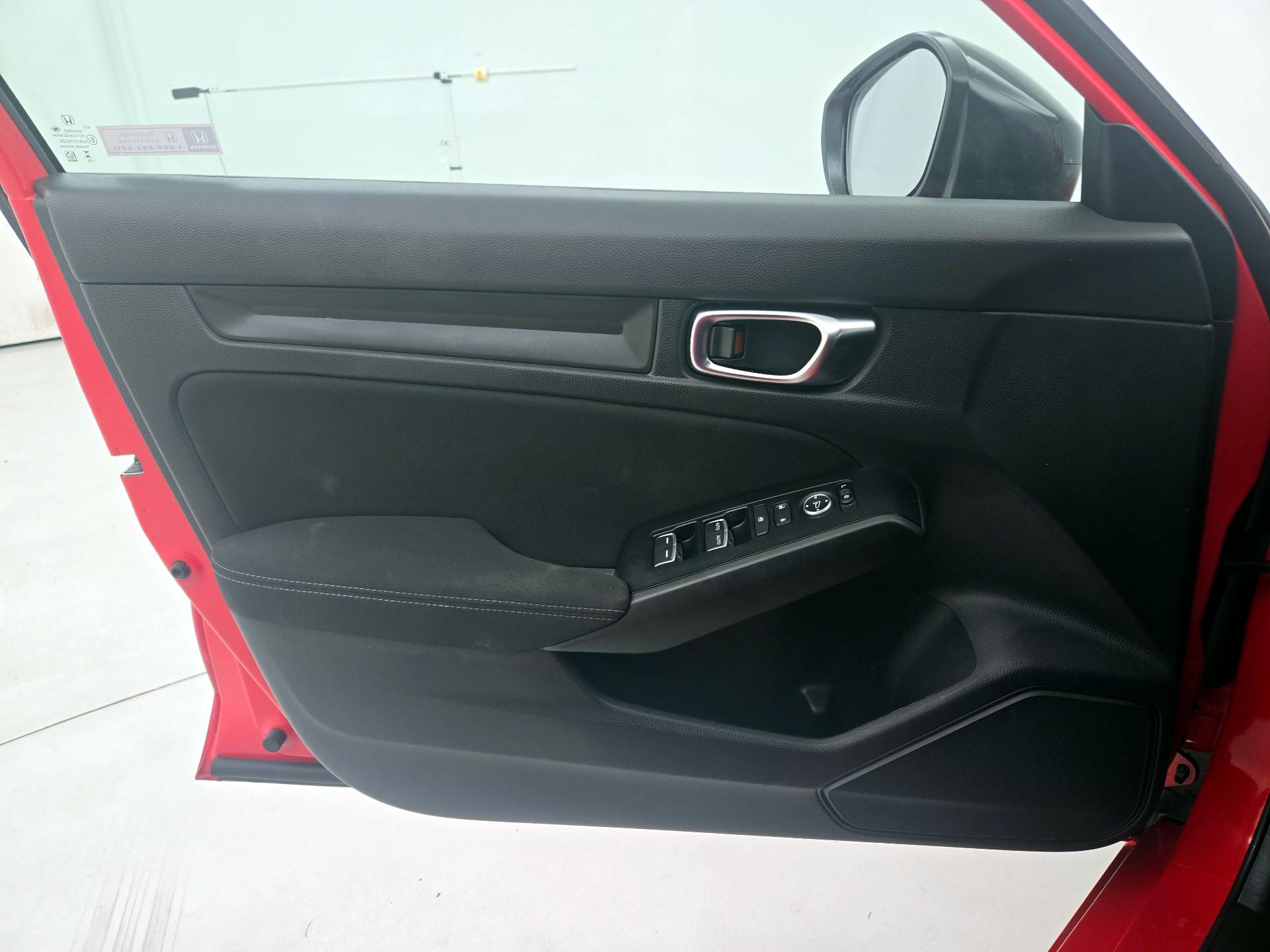 Thumbnail: 2024 Honda Civic - 12