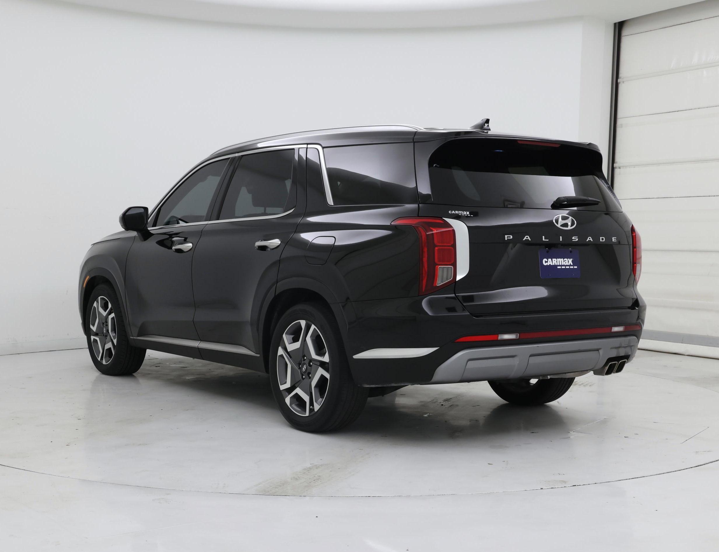 Thumbnail: 2023 Hyundai Palisade - 2