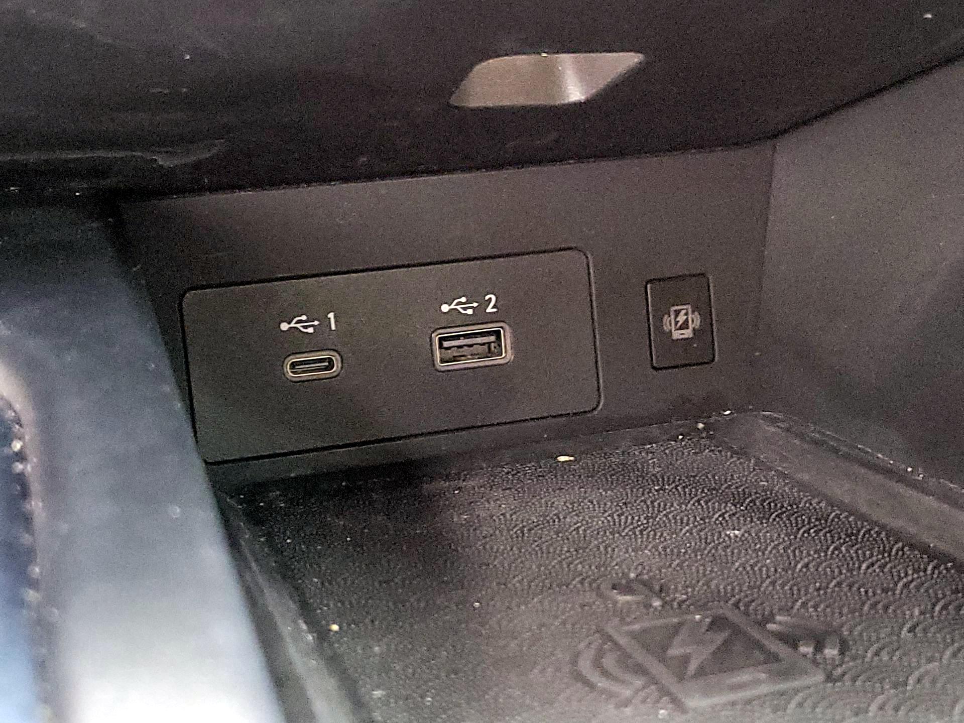 Thumbnail: 2023 INFINITI QX60 - 18