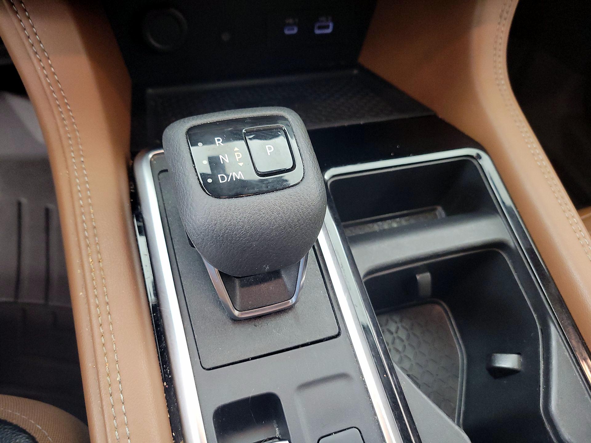 Thumbnail: 2023 Nissan Pathfinder - 16