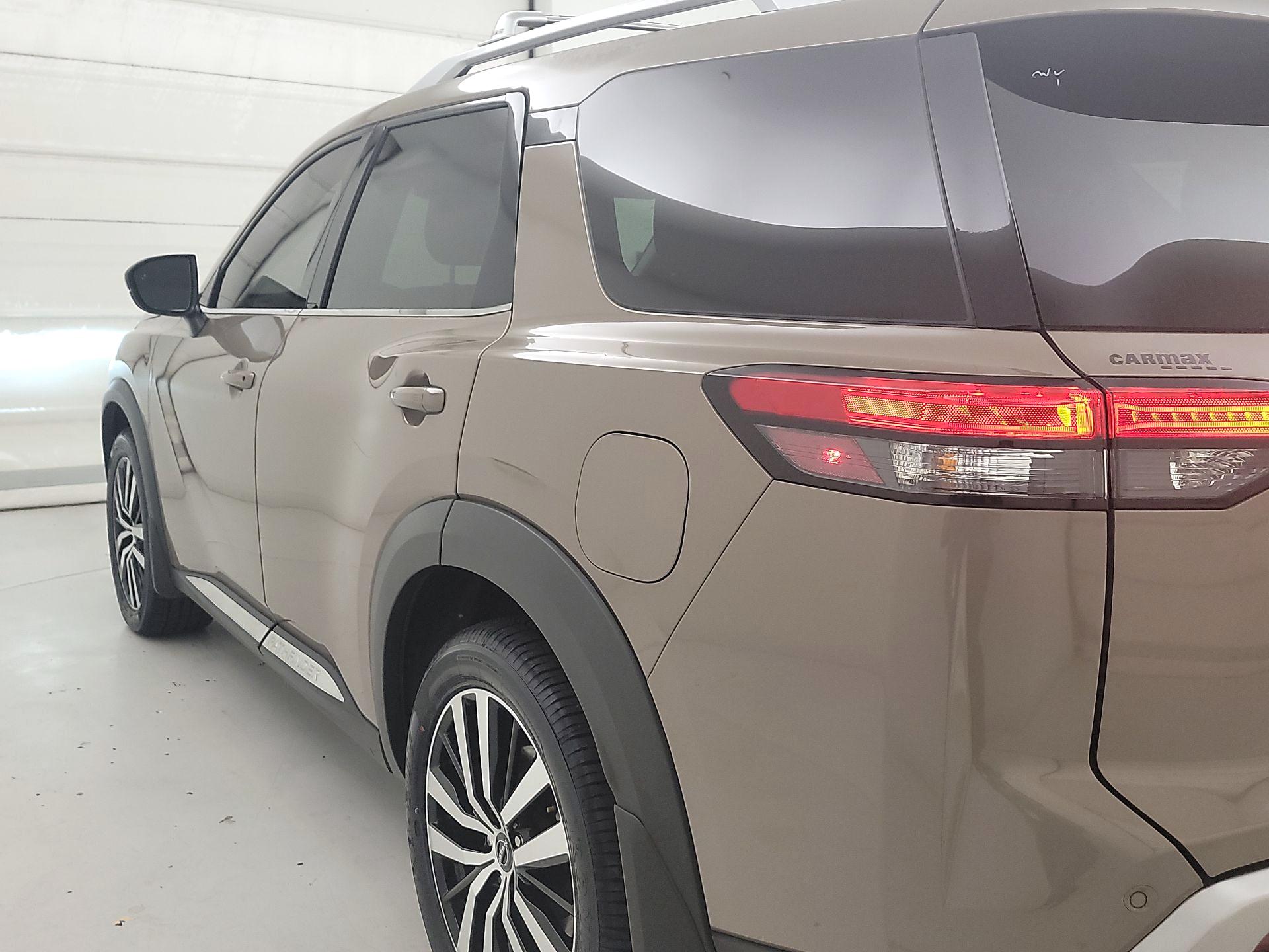 Thumbnail: 2023 Nissan Pathfinder - 7