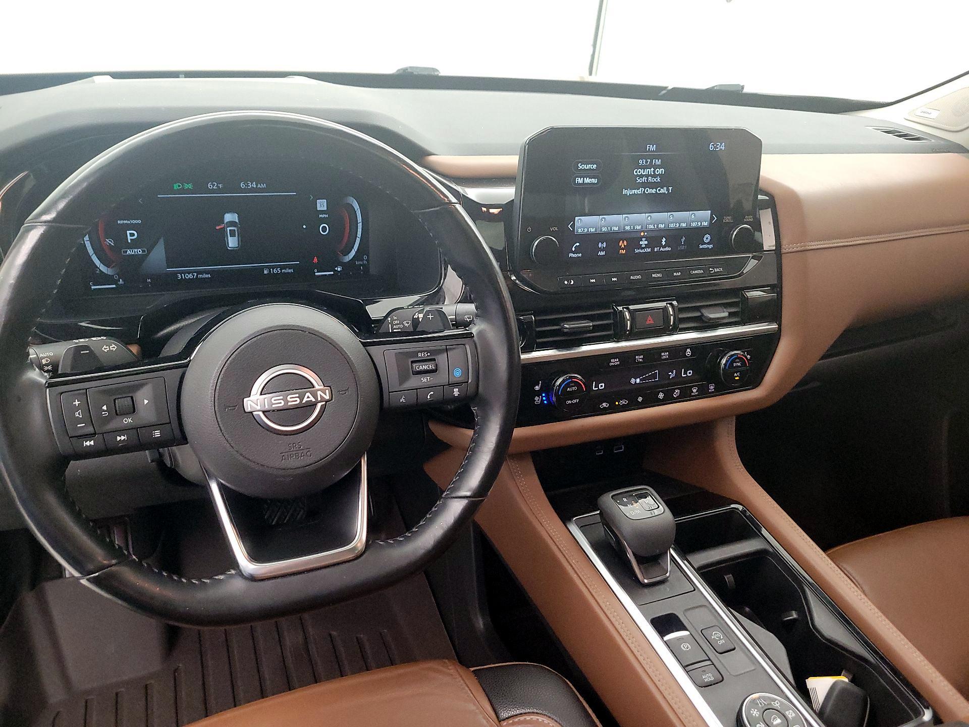 Thumbnail: 2023 Nissan Pathfinder - 8