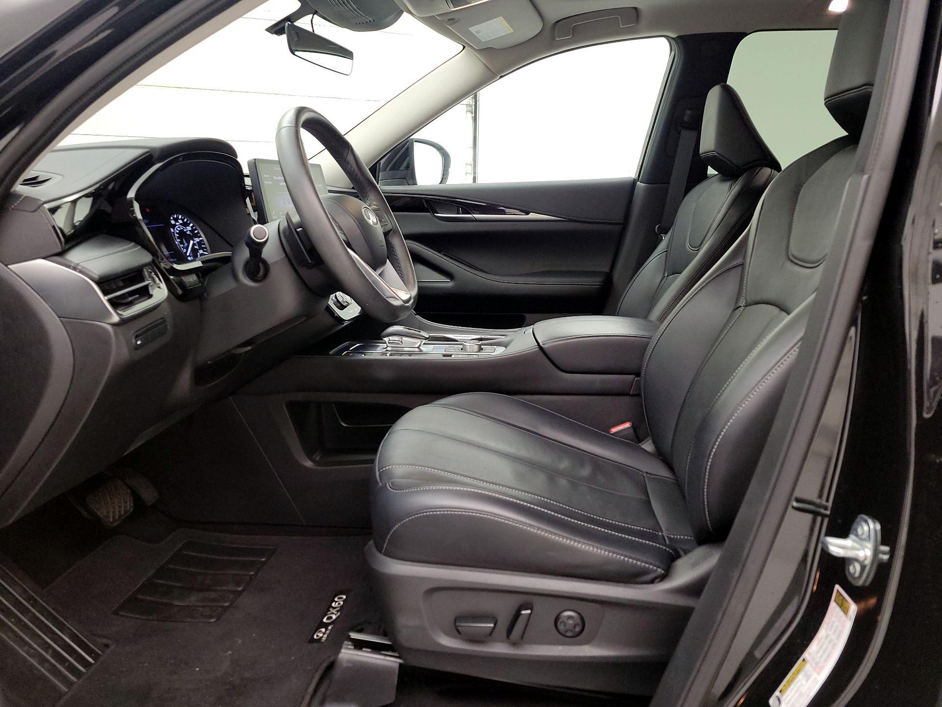 Thumbnail: 2023 INFINITI QX60 - 11