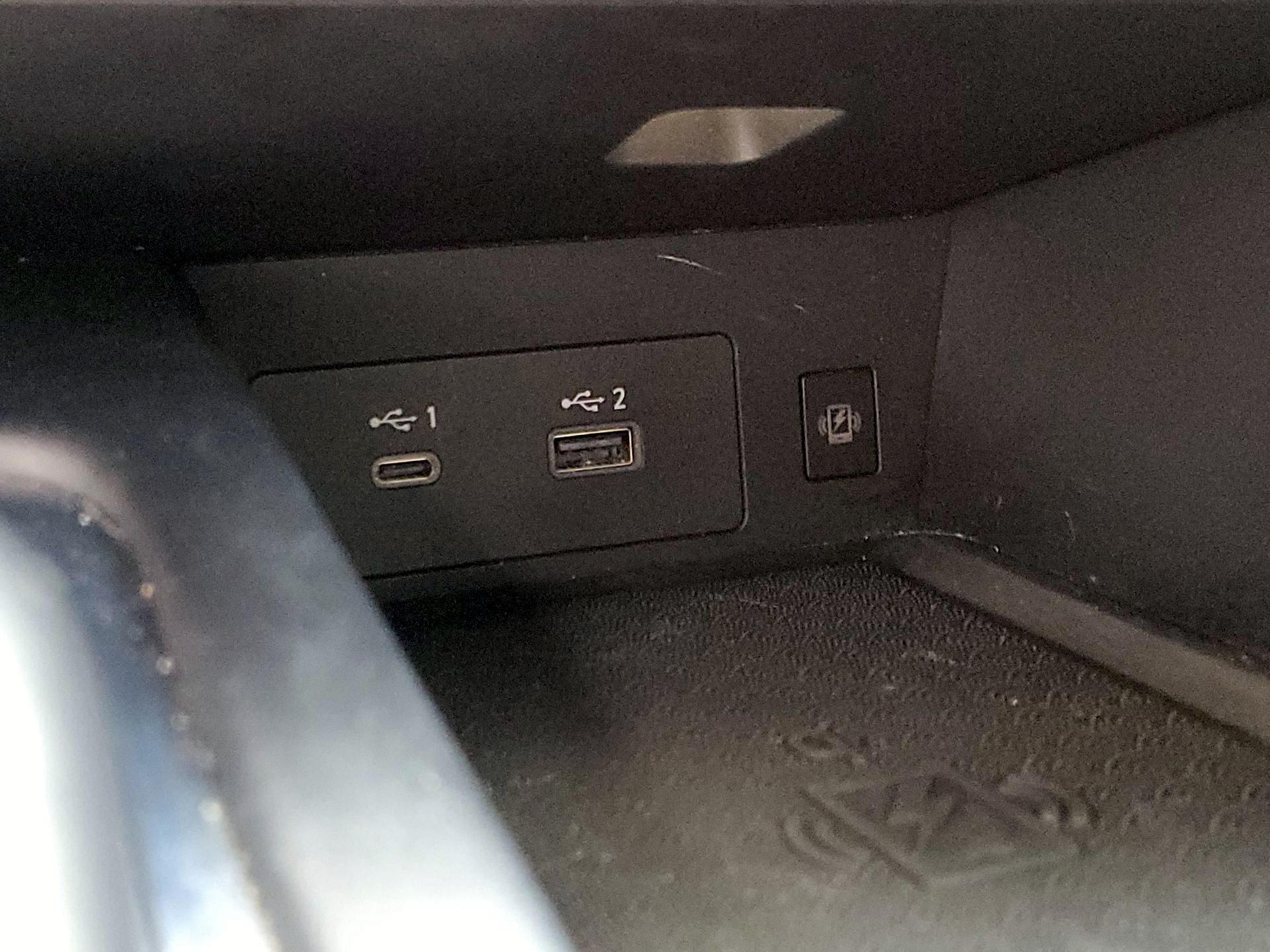 Thumbnail: 2023 INFINITI QX60 - 18