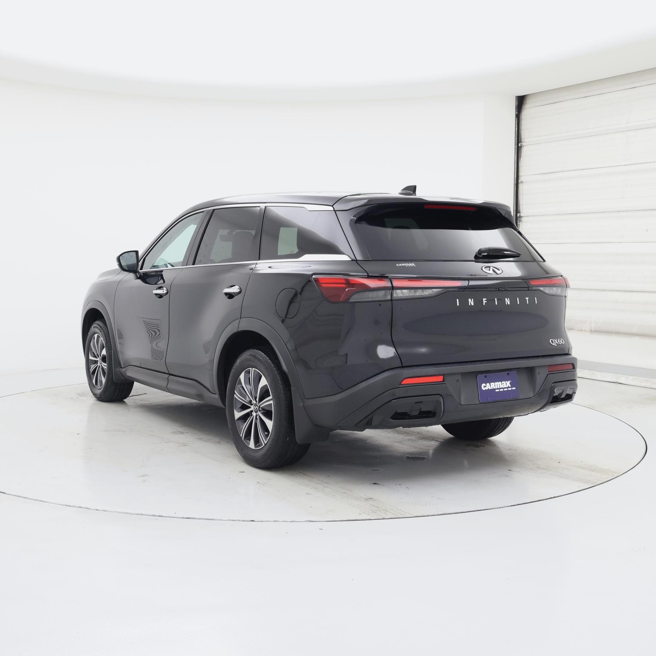 Thumbnail: 2023 INFINITI QX60 - 2