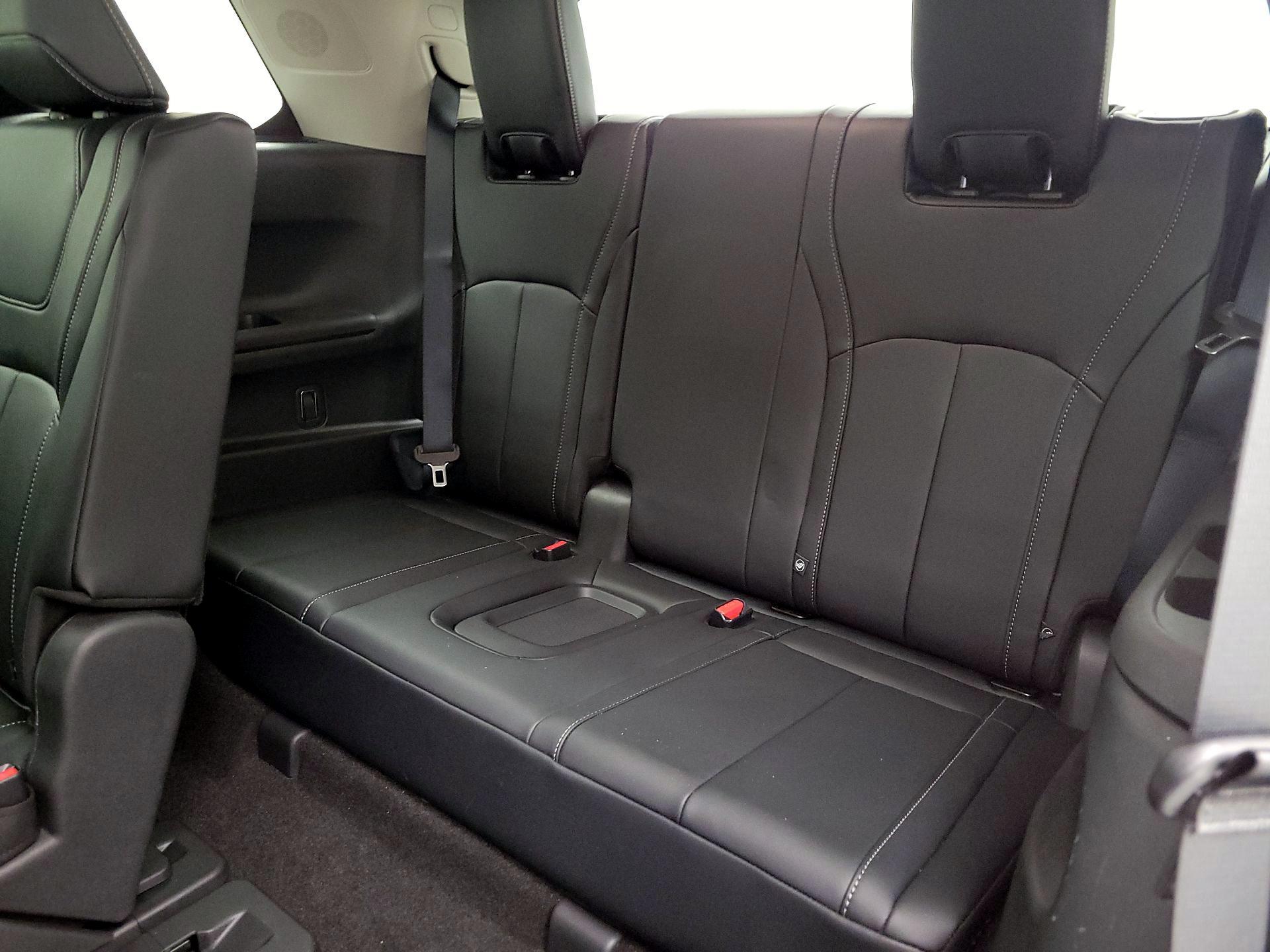 Thumbnail: 2023 INFINITI QX60 - 20