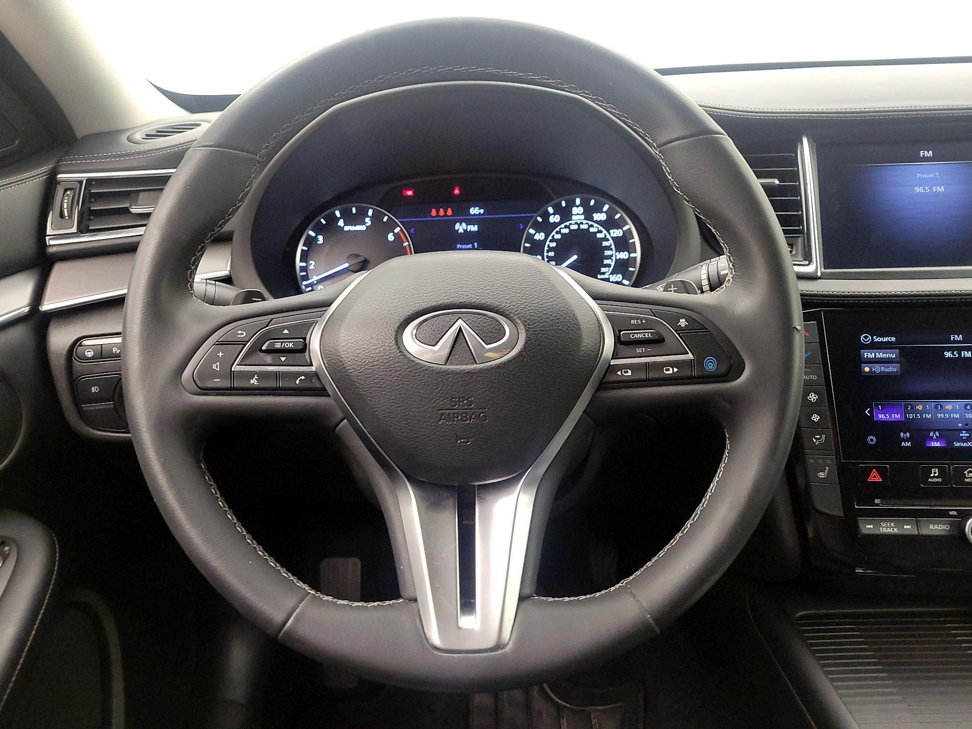 Thumbnail: 2022 INFINITI QX50 - 10