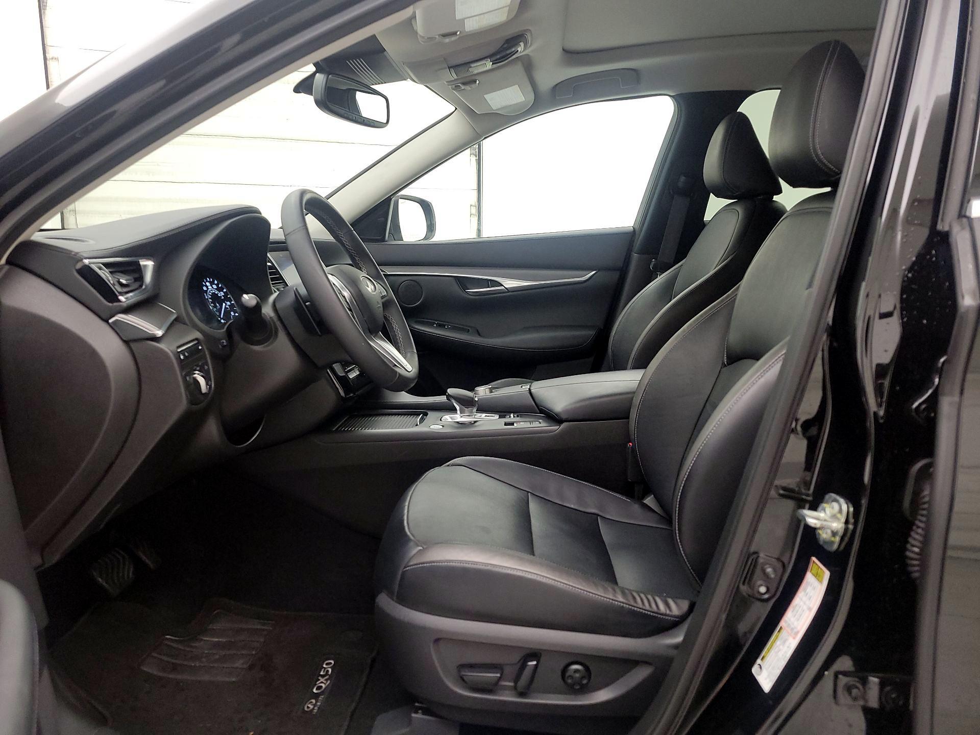 Thumbnail: 2022 INFINITI QX50 - 11