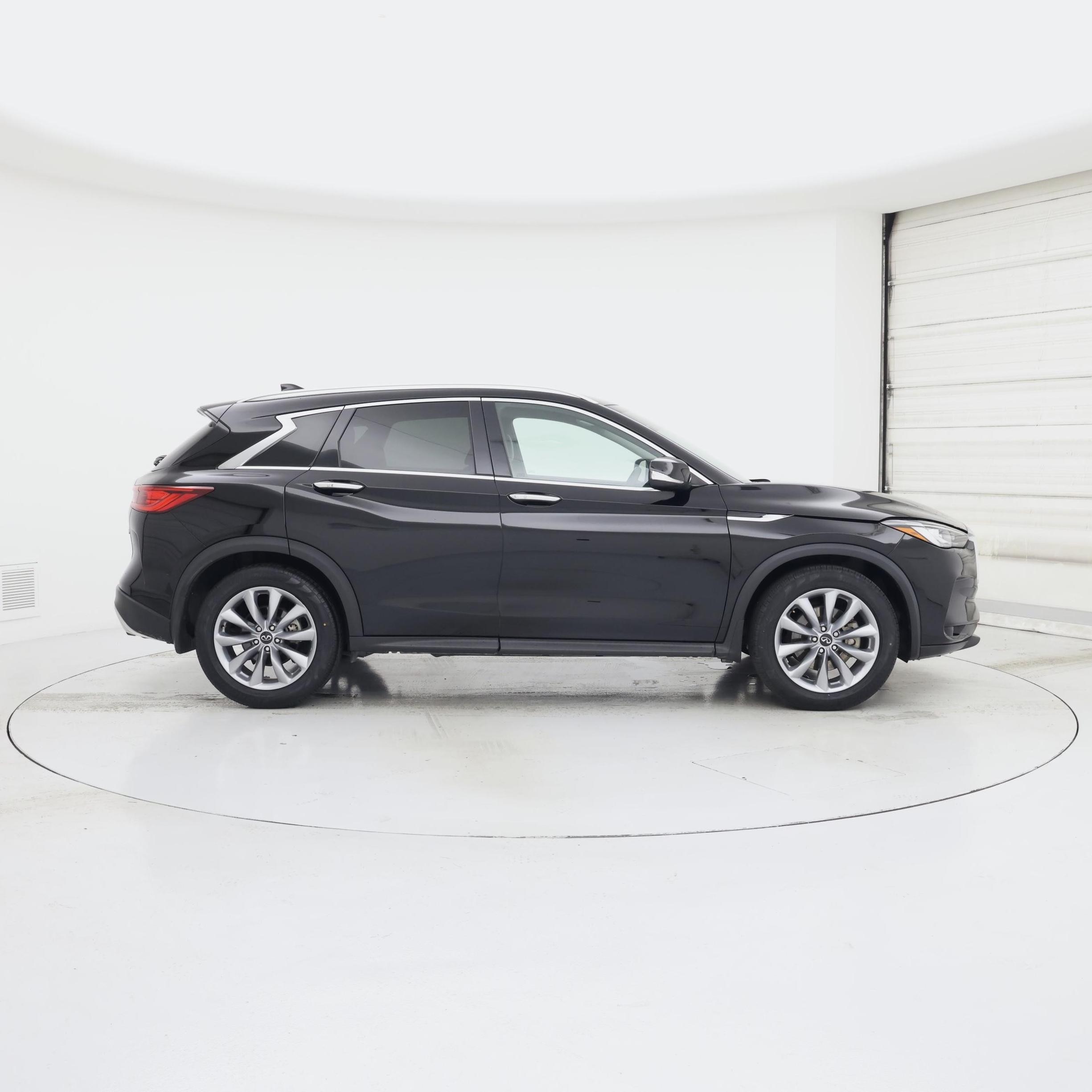 Thumbnail: 2022 INFINITI QX50 - 7