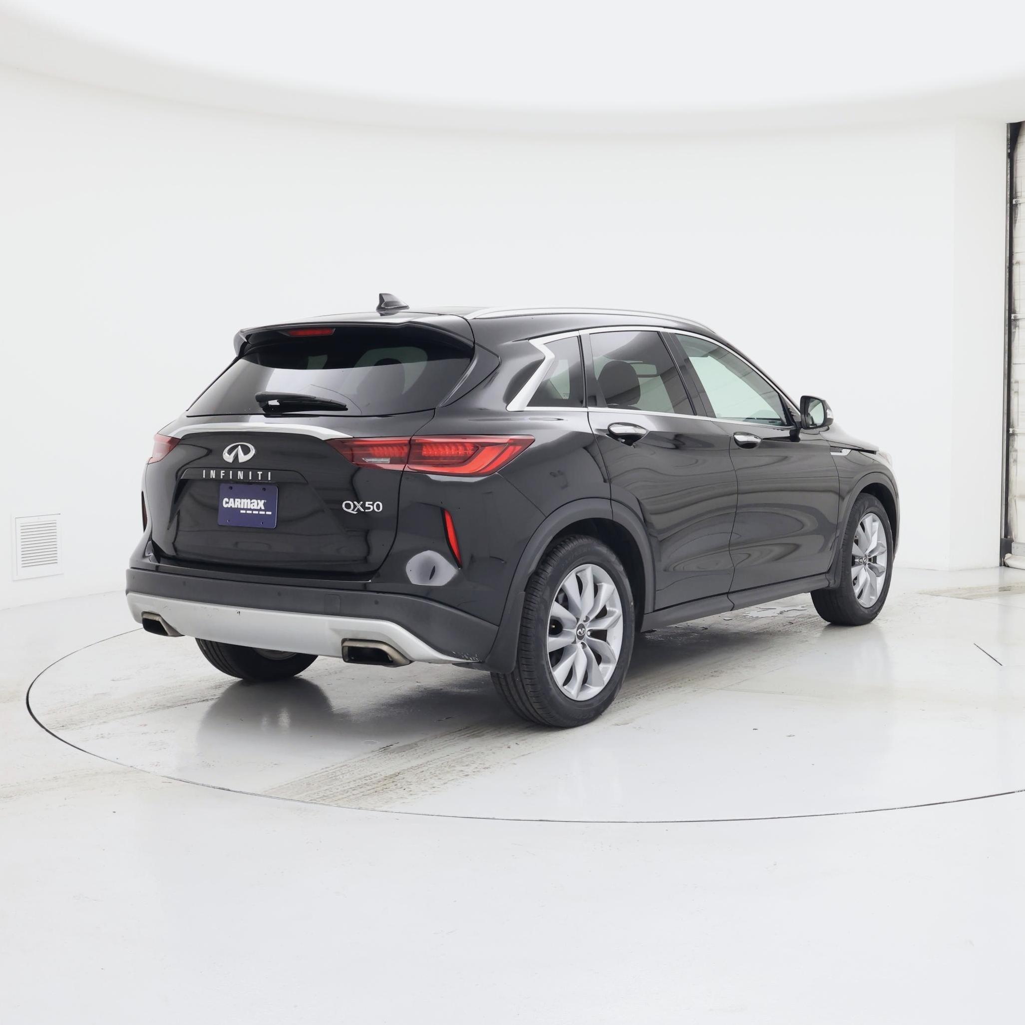 Thumbnail: 2022 INFINITI QX50 - 8