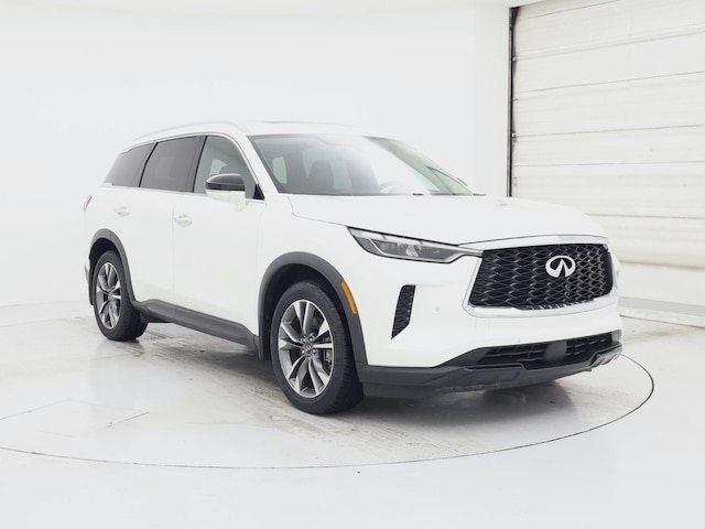 White 2023 INFINITI QX60 Luxe AWD SUV / Crossover All-Wheel Drive Automatic
