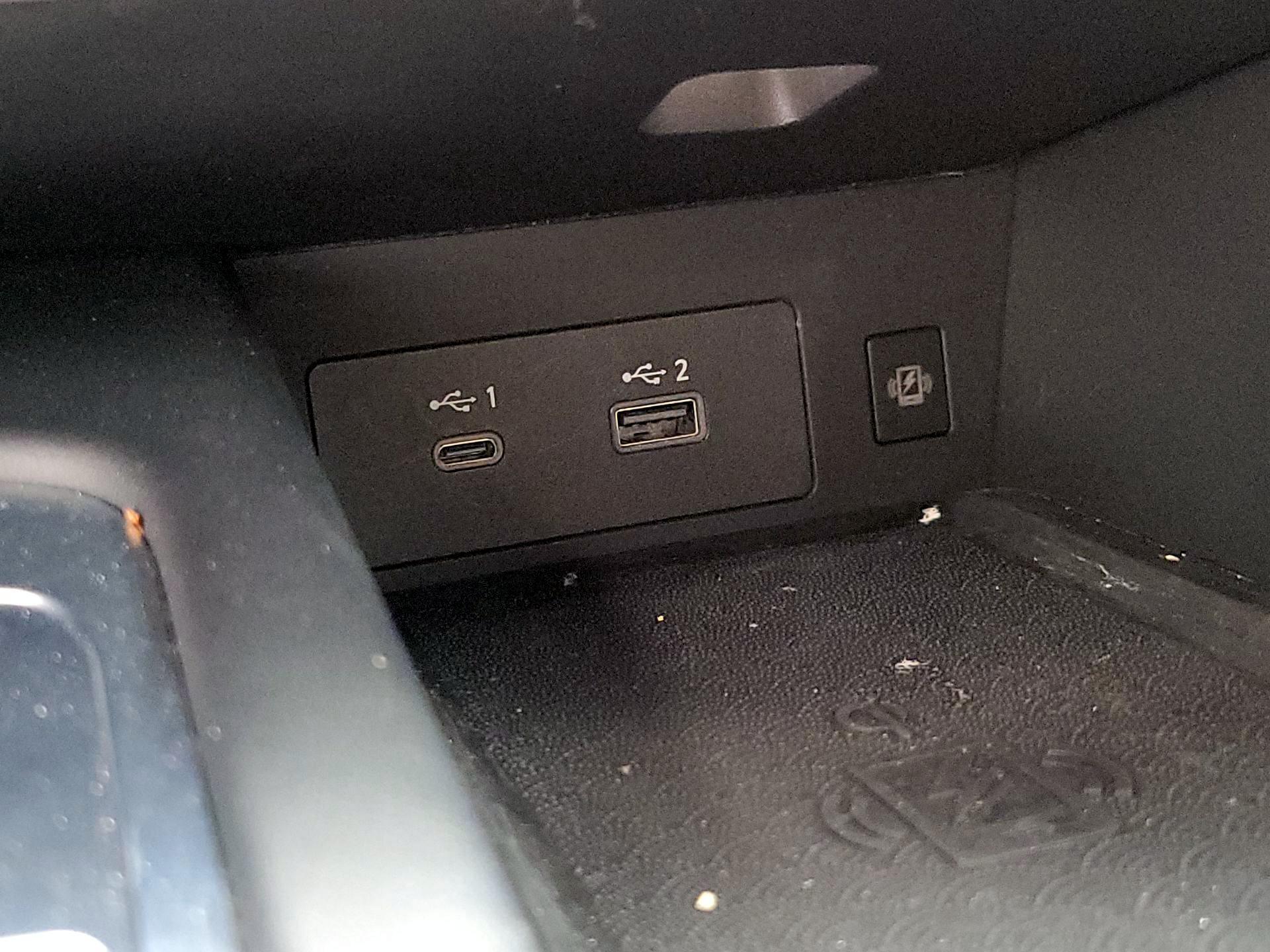 Thumbnail: 2023 INFINITI QX60 - 18