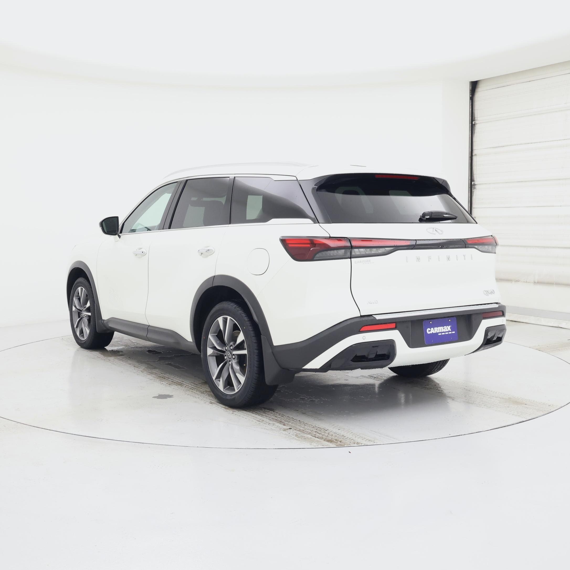 Thumbnail: 2023 INFINITI QX60 - 2