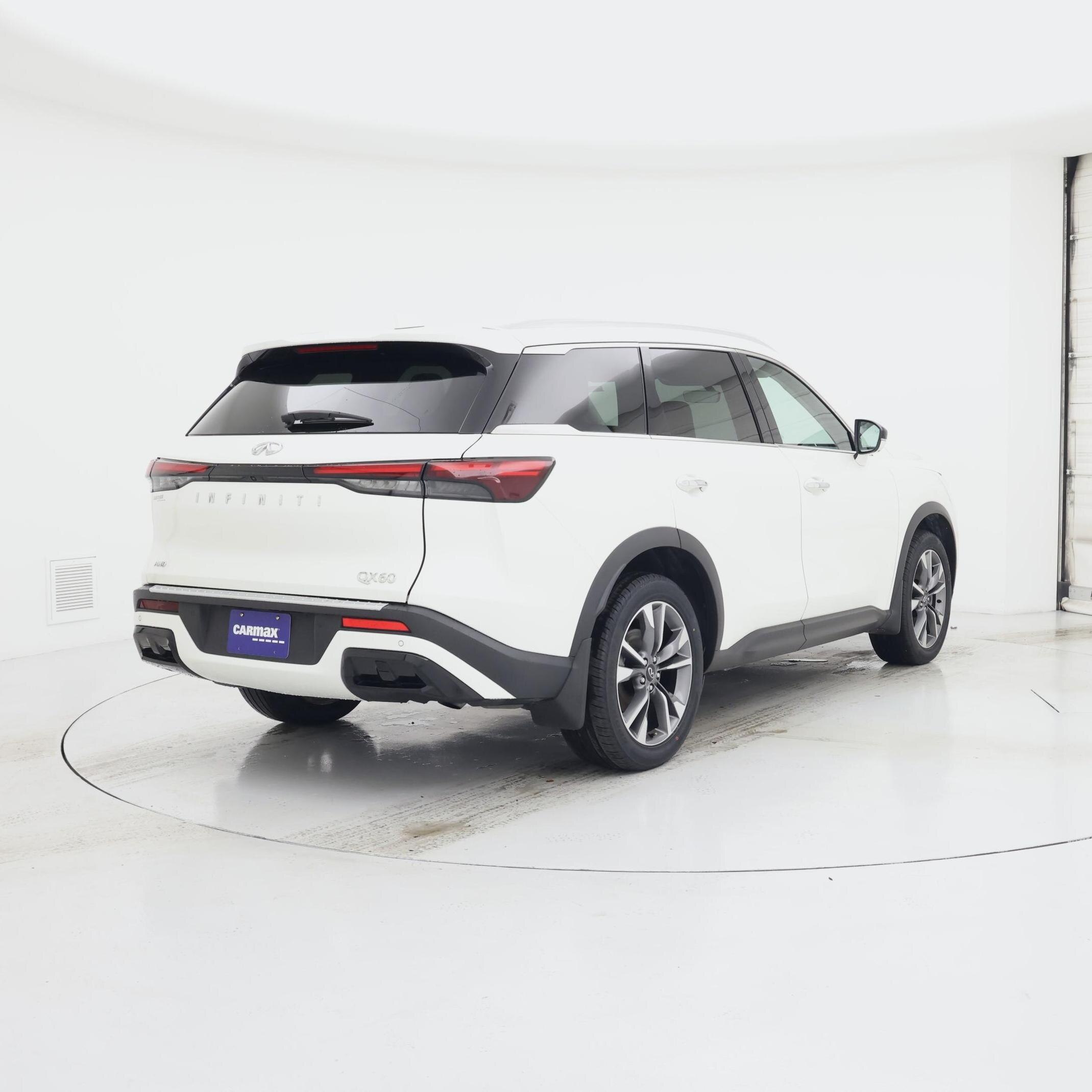 Thumbnail: 2023 INFINITI QX60 - 8