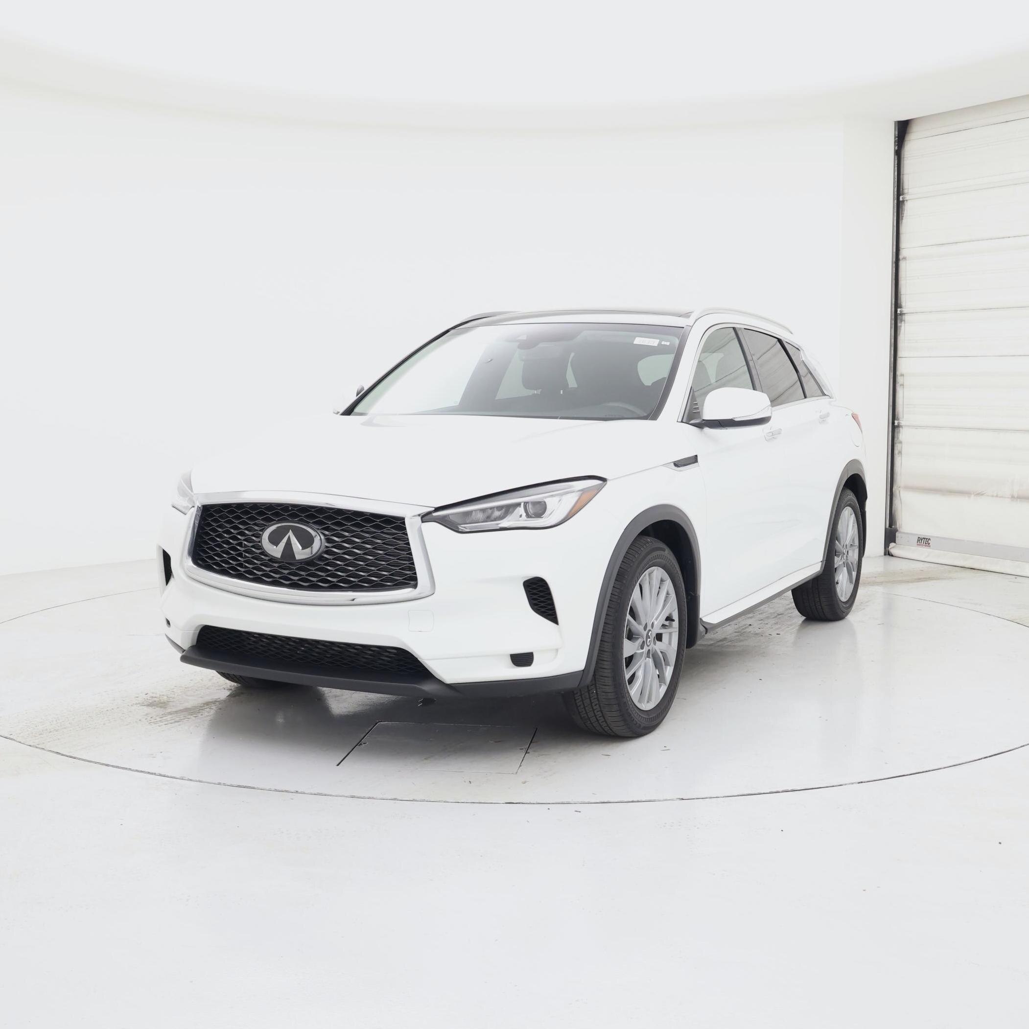 Thumbnail: 2023 INFINITI QX50 - 4