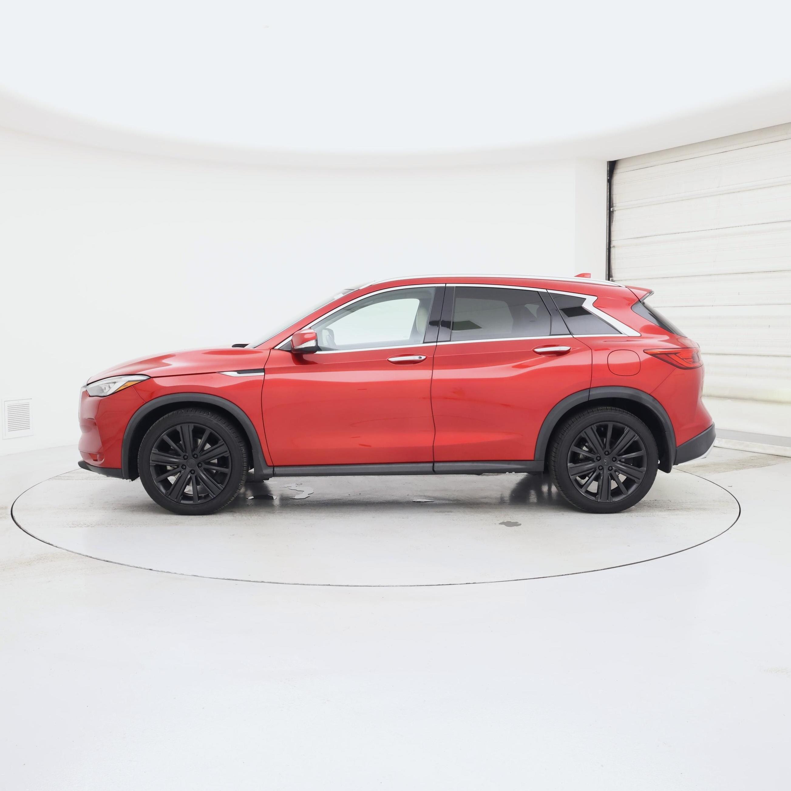 Thumbnail: 2022 INFINITI QX50 - 3