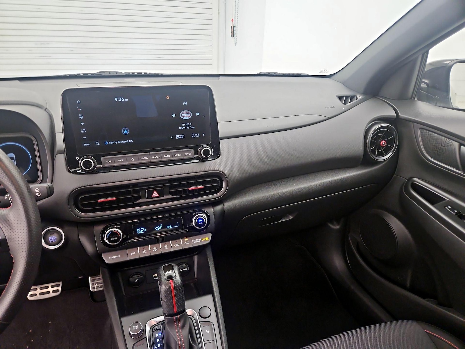 2023 Hyundai Kona N Line - Photo 10