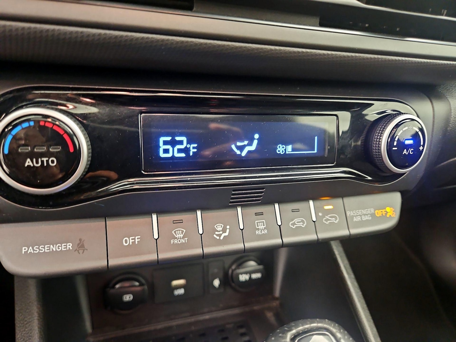 2023 Hyundai Kona N Line - Photo 18