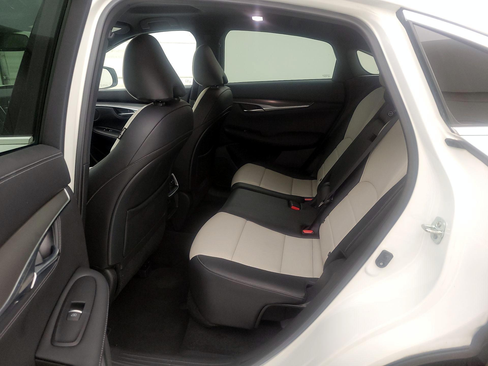 Thumbnail: 2023 INFINITI QX55 - 19