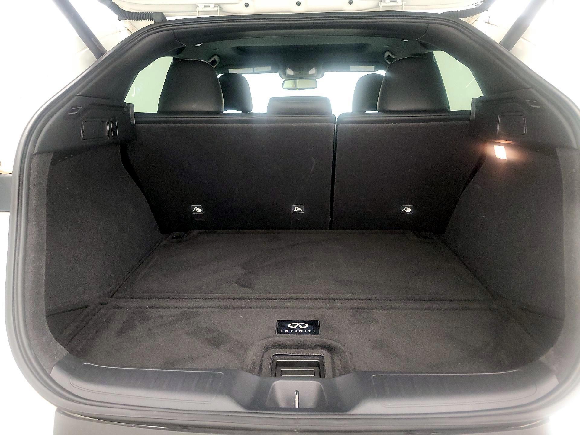 Thumbnail: 2023 INFINITI QX55 - 20