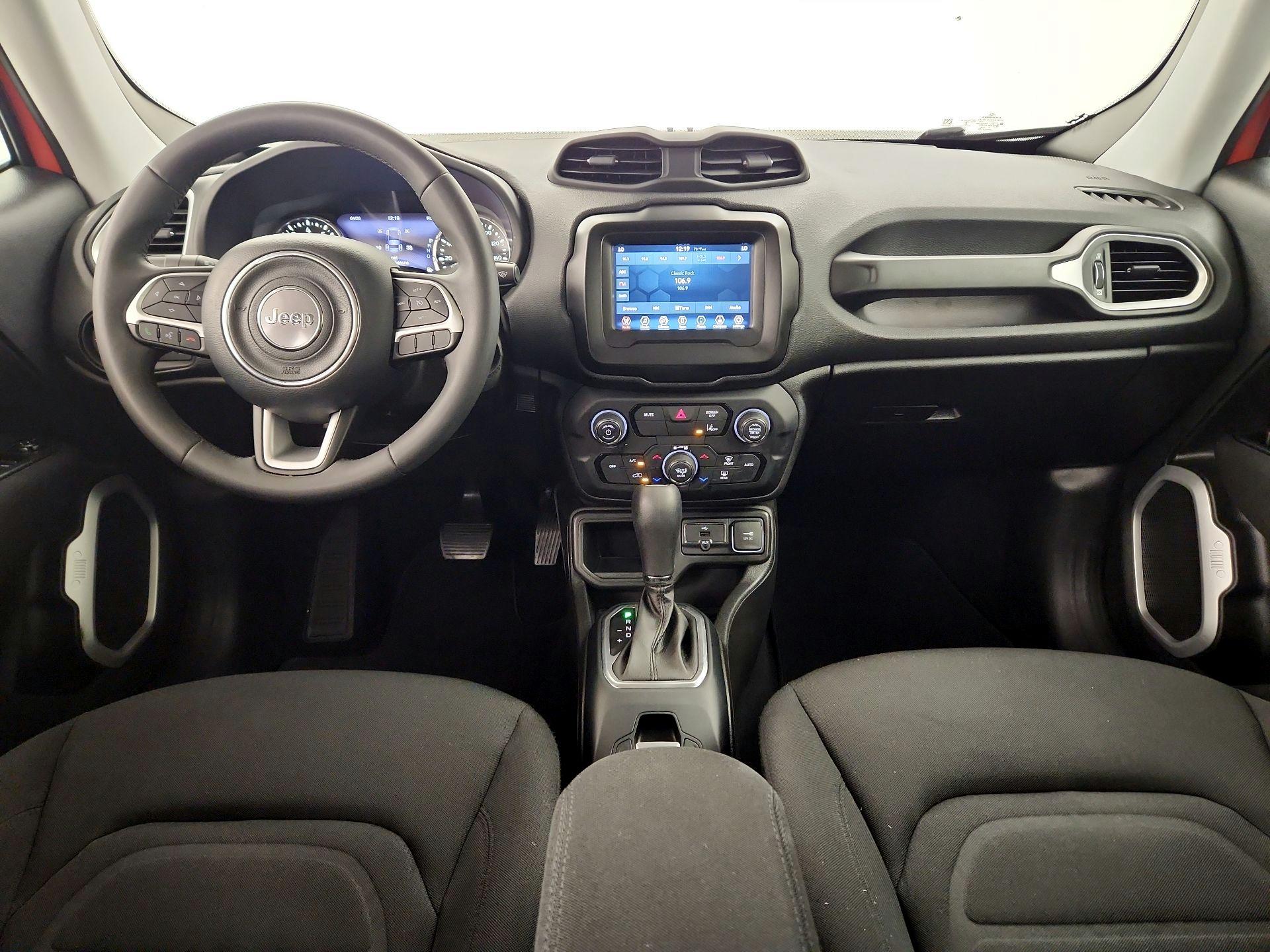 Thumbnail: 2021 Jeep Renegade - 9