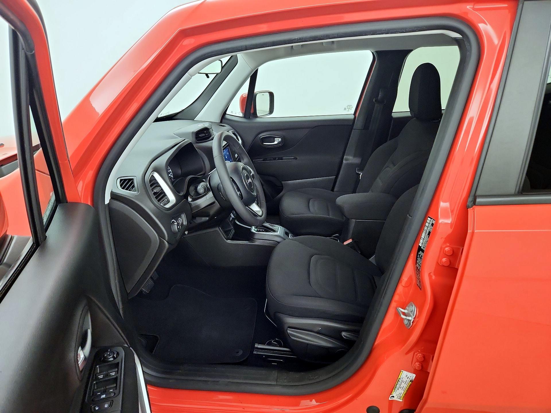 Thumbnail: 2021 Jeep Renegade - 11