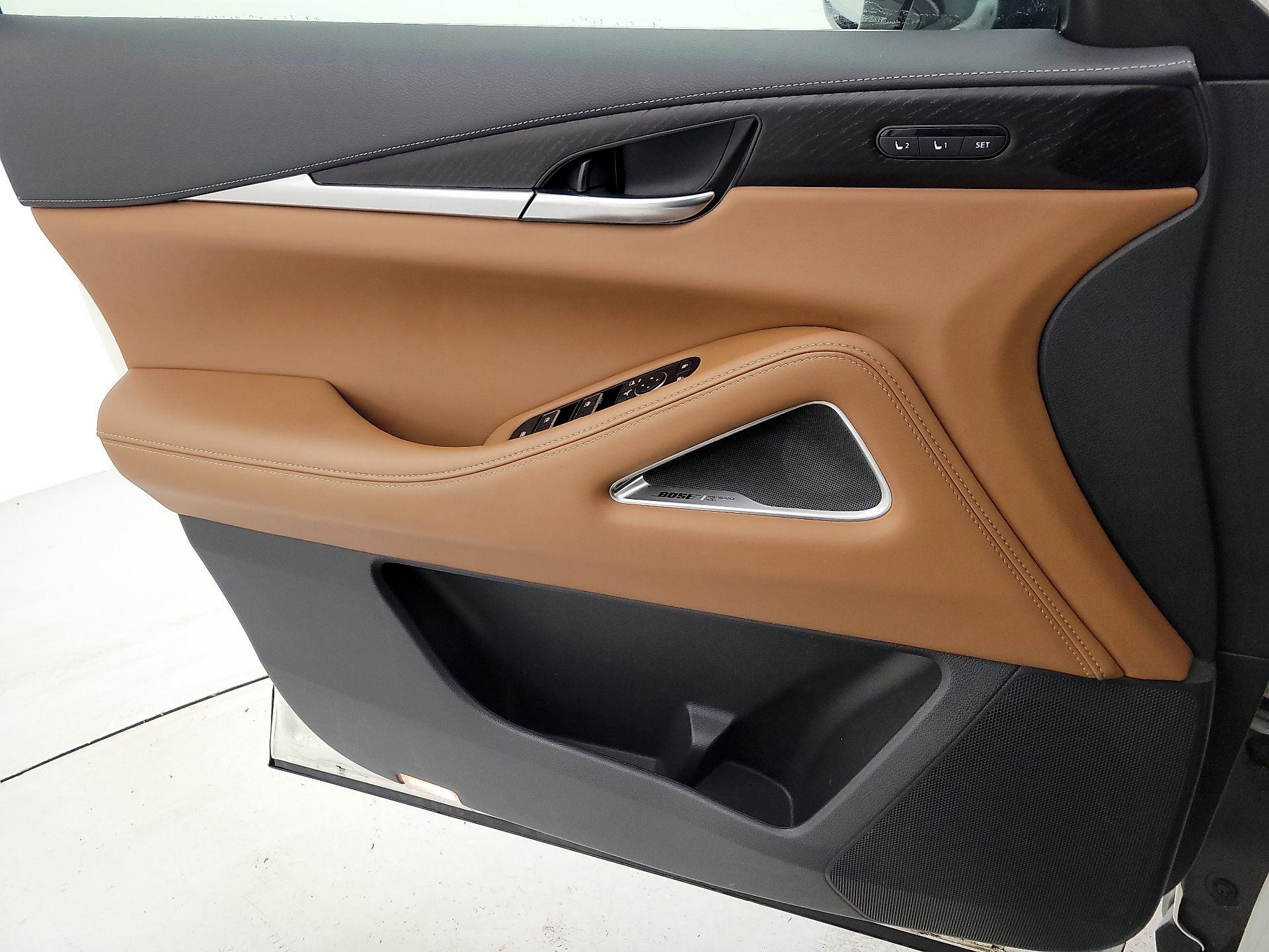 Thumbnail: 2023 INFINITI QX60 - 12