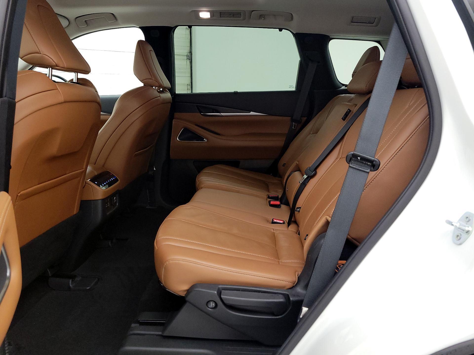 Thumbnail: 2023 INFINITI QX60 - 19