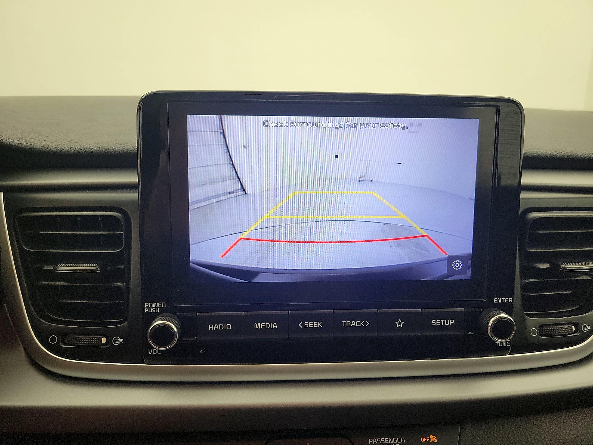 Thumbnail: 2021 Kia Rio5 - 14