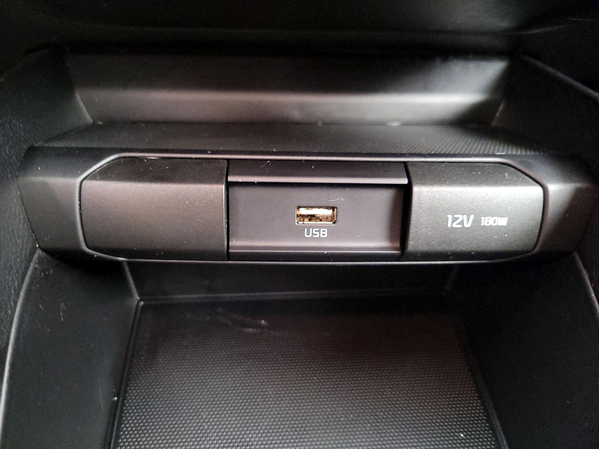 Thumbnail: 2021 Kia Rio5 - 18