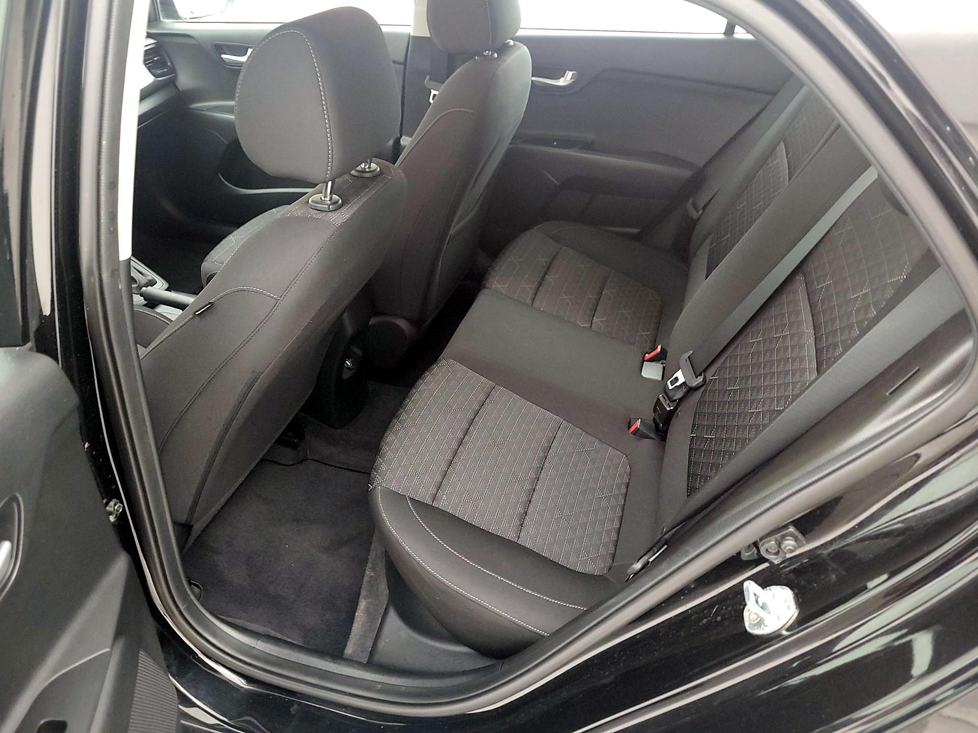 Thumbnail: 2021 Kia Rio5 - 19