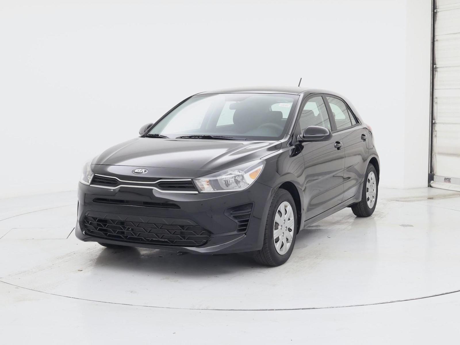 2021 Kia Rio 5-Door S - Photo 5