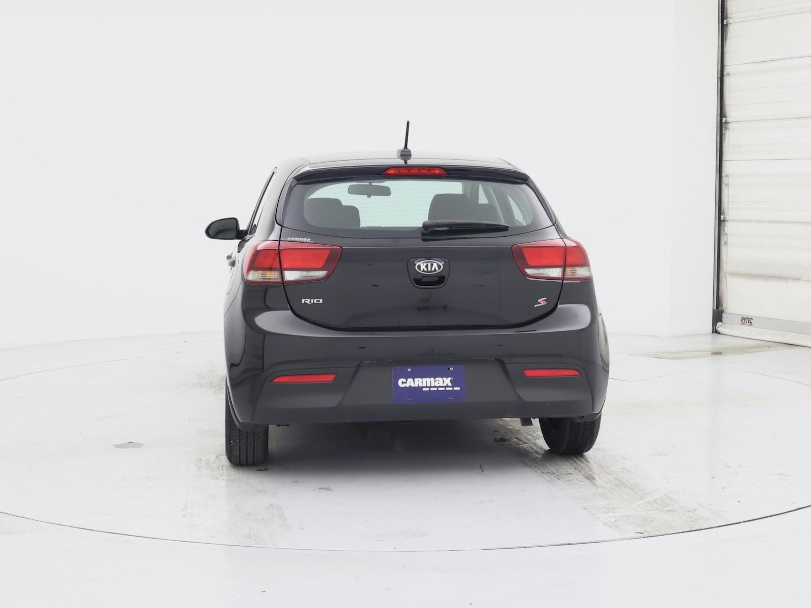 2021 Kia Rio 5-Door S - Photo 7