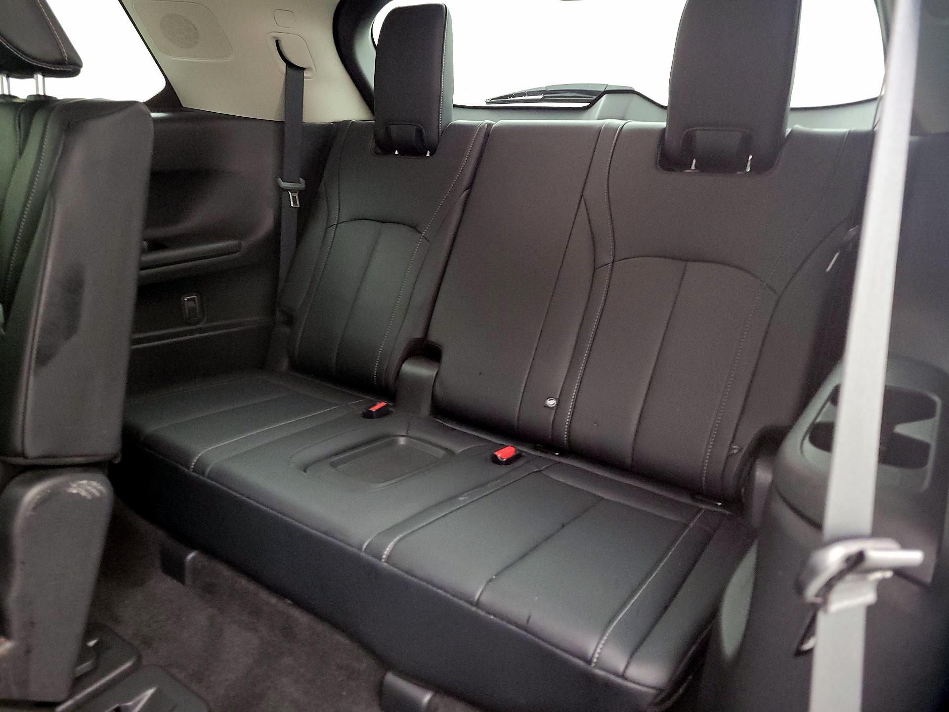 Thumbnail: 2023 INFINITI QX60 - 20