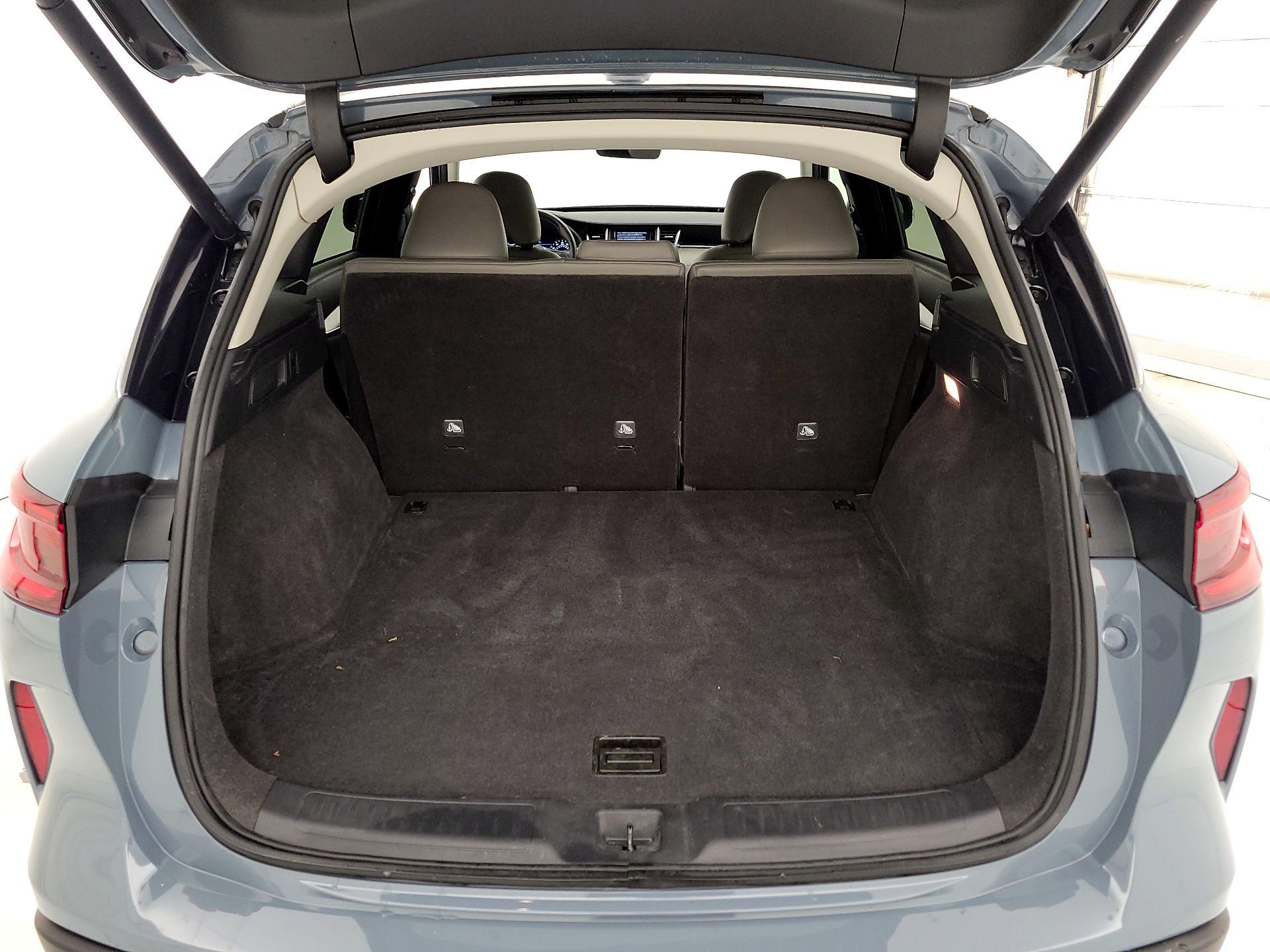 Thumbnail: 2023 INFINITI QX50 - 16