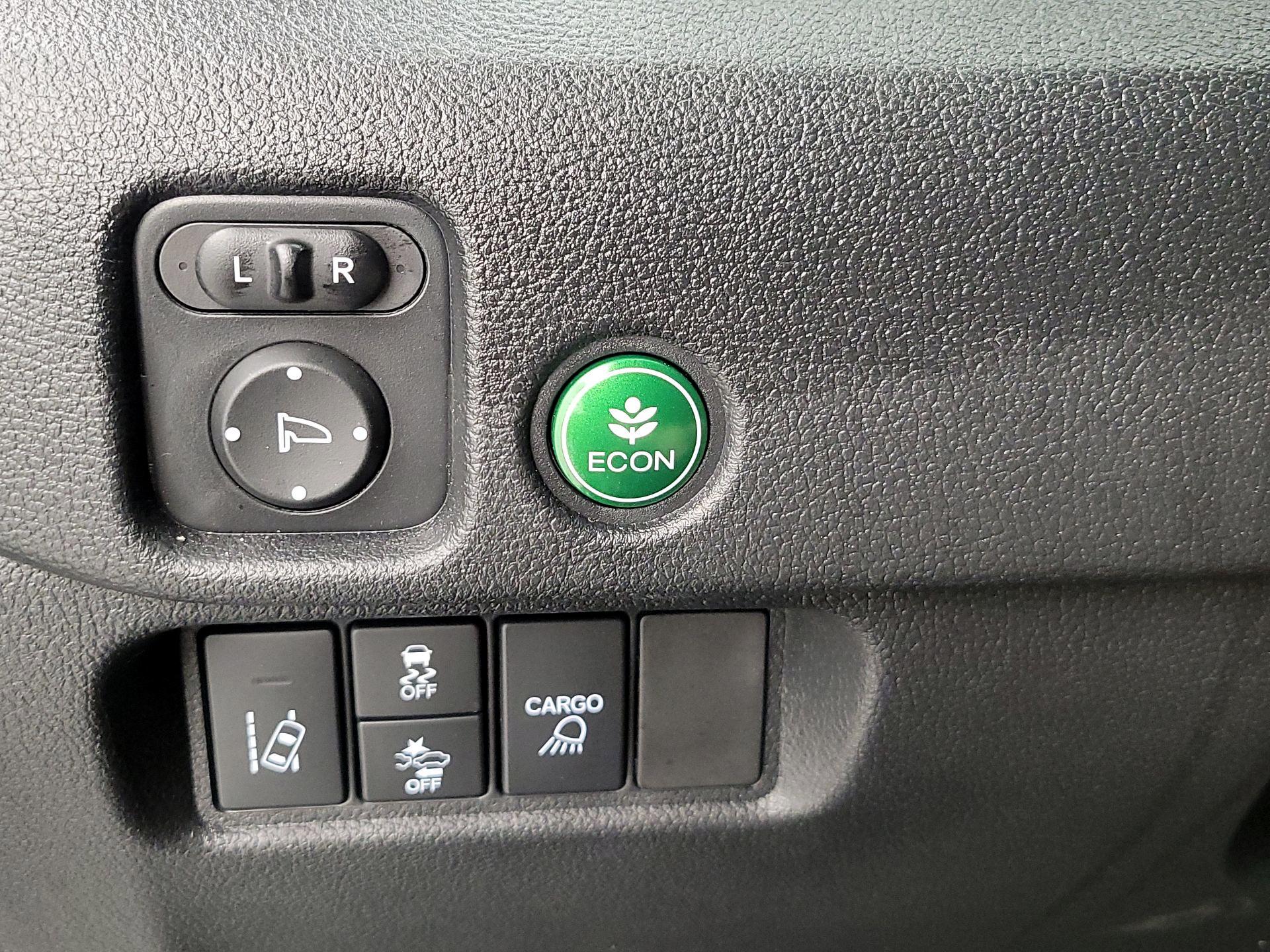 Thumbnail: 2025 Honda Ridgeline - 13