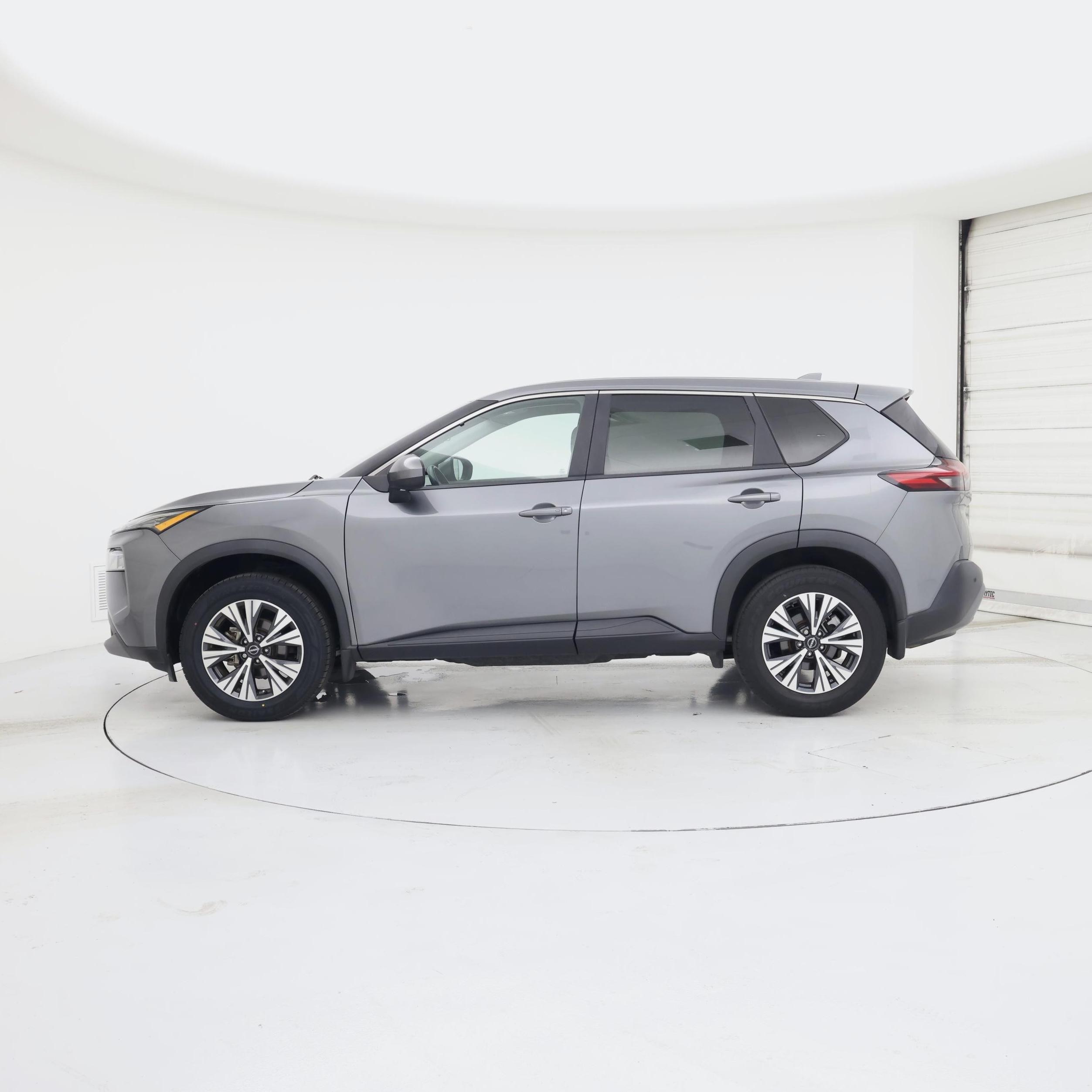 Thumbnail: 2023 Nissan Rogue - 3