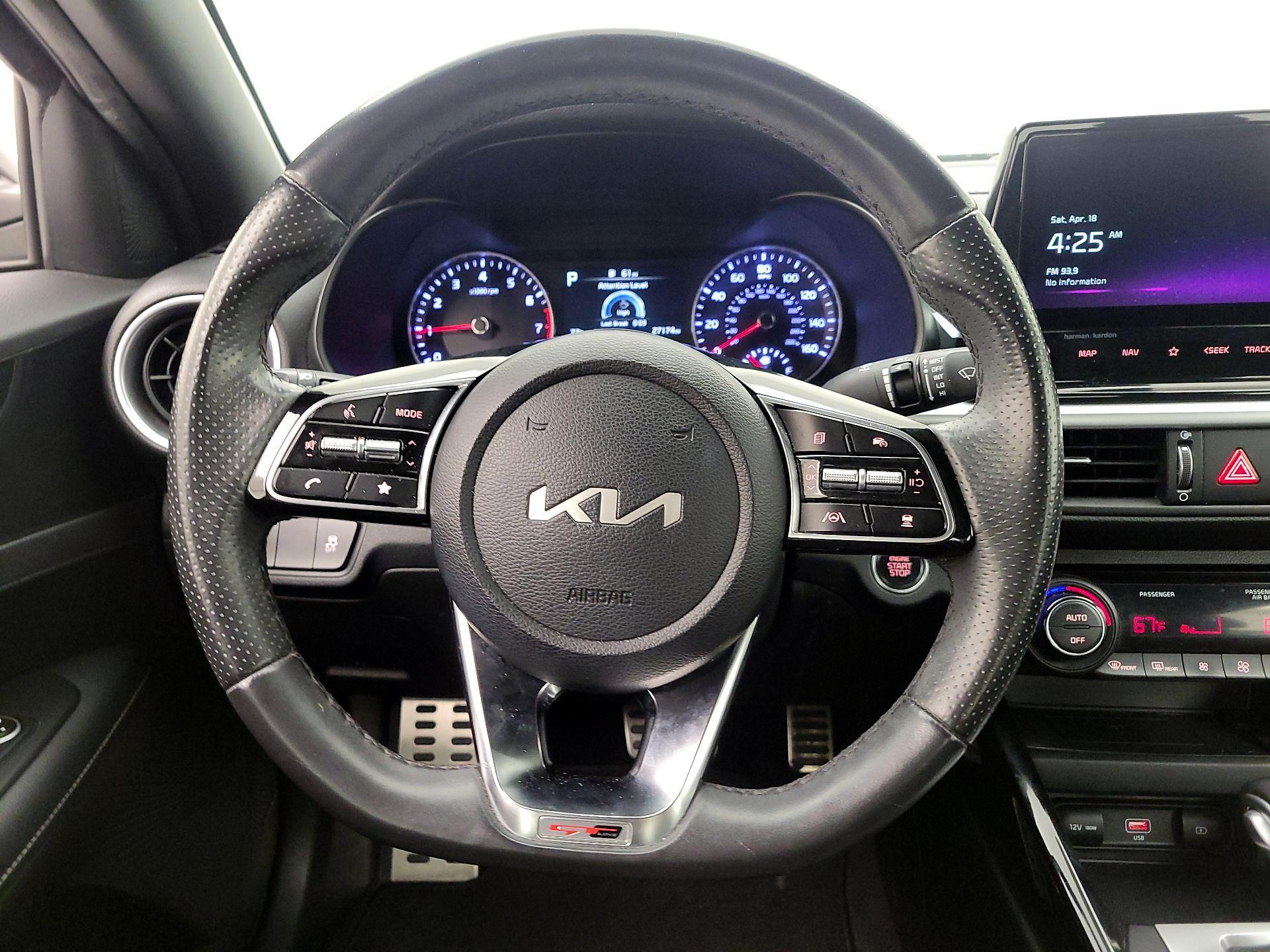Thumbnail: 2024 Kia Forte - 10