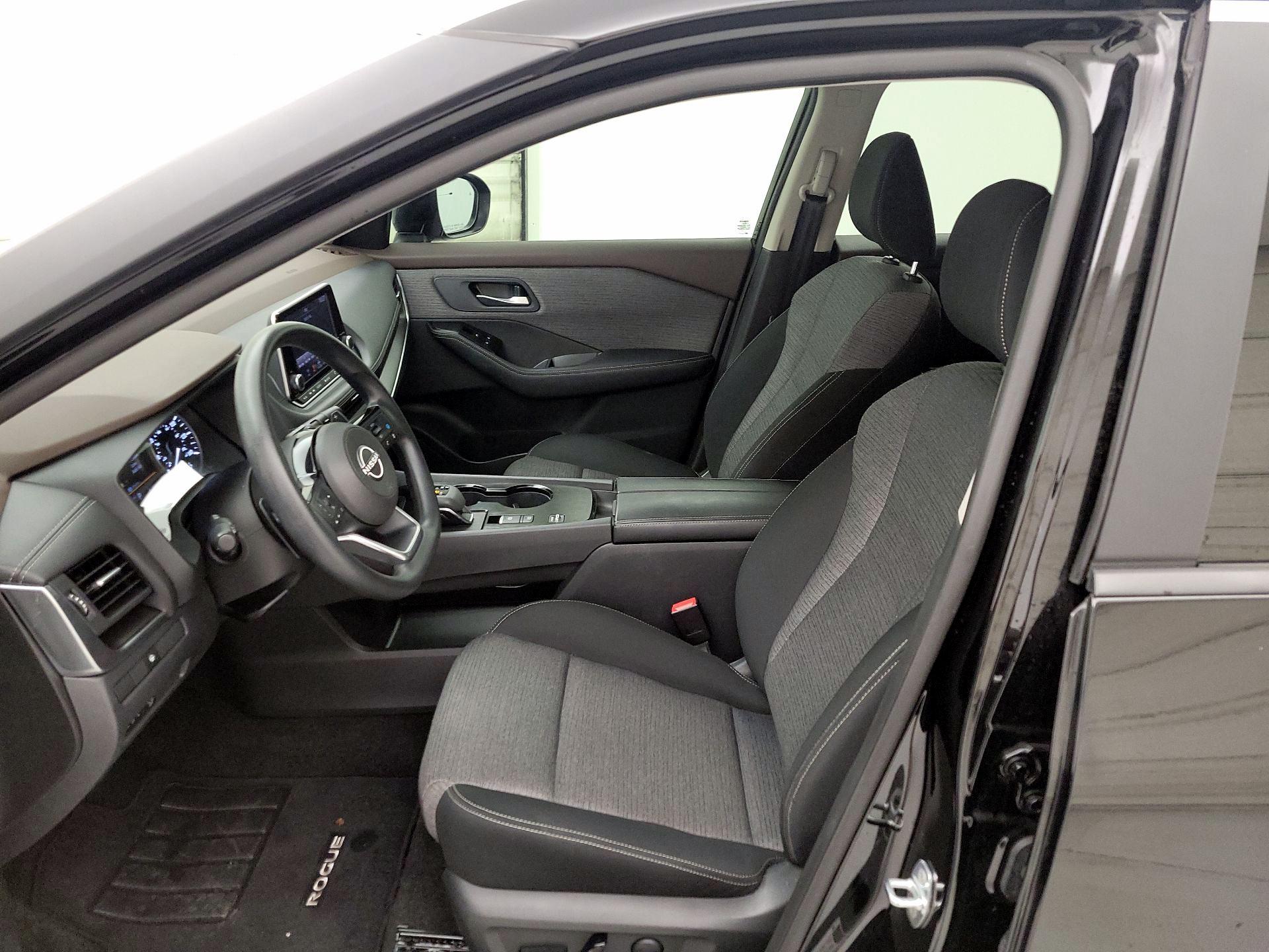 Thumbnail: 2023 Nissan Rogue - 11