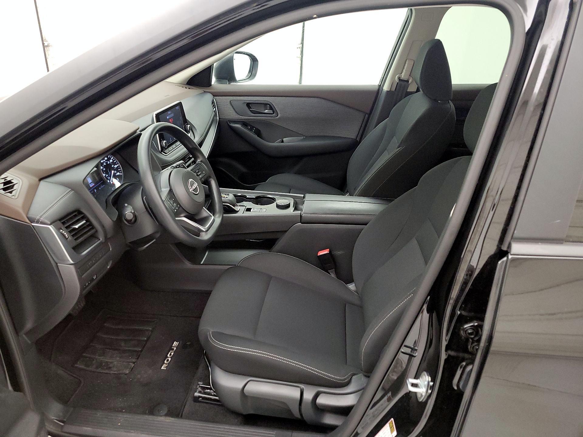 Thumbnail: 2023 Nissan Rogue - 11