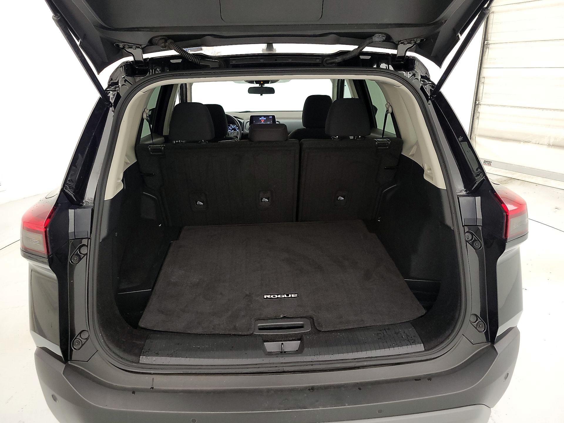 Thumbnail: 2023 Nissan Rogue - 16