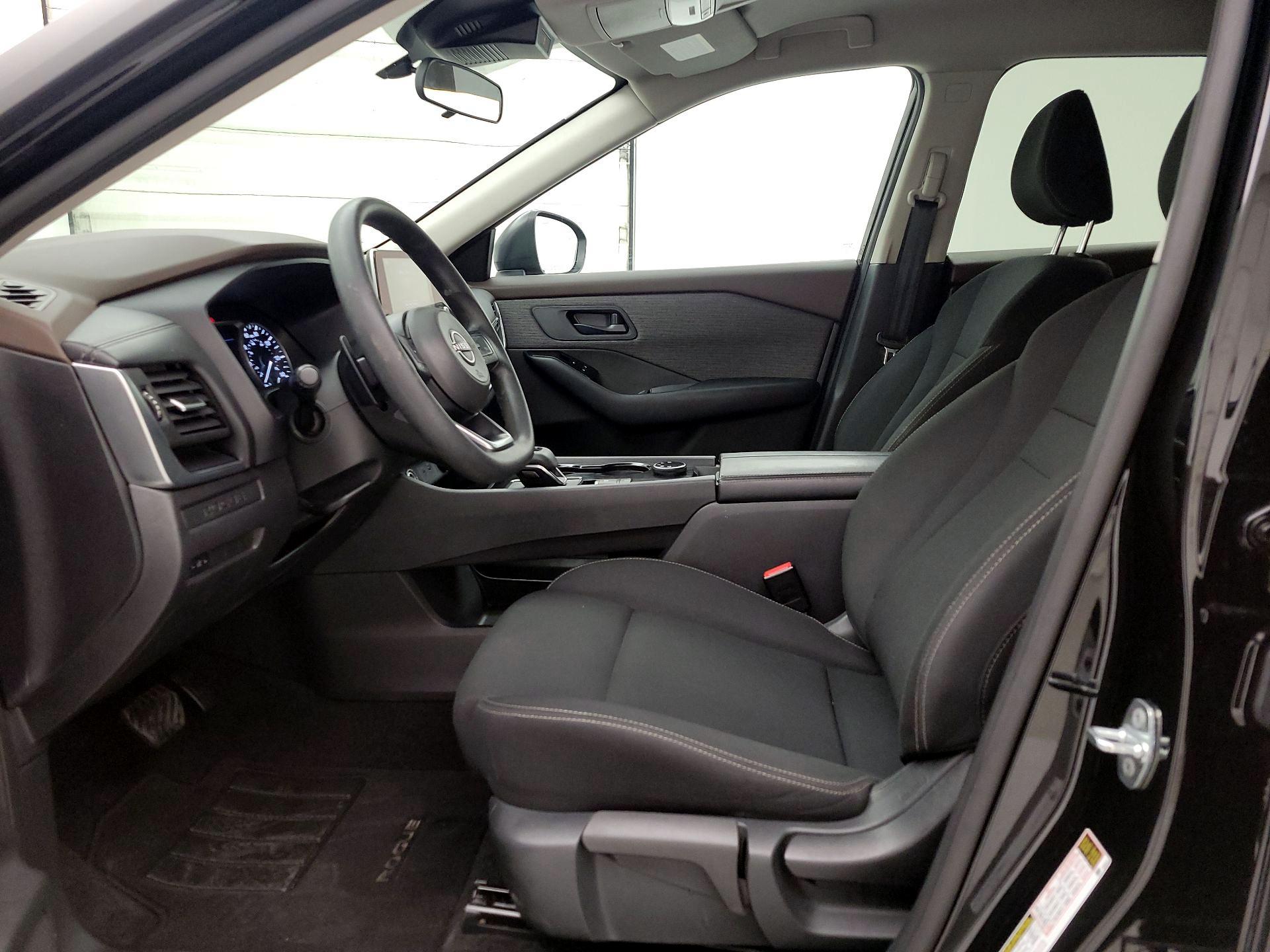 Thumbnail: 2023 Nissan Rogue - 11