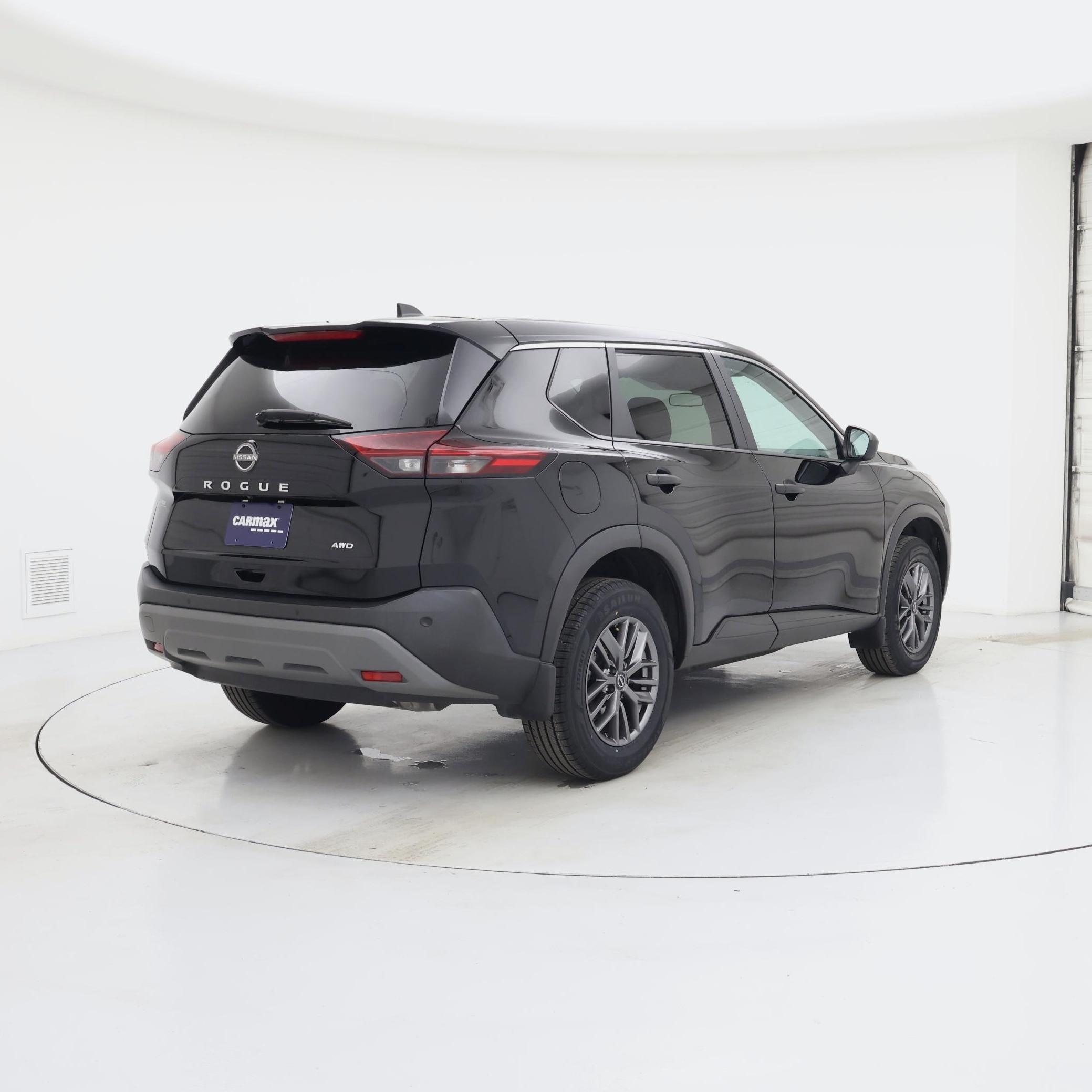 Thumbnail: 2023 Nissan Rogue - 8