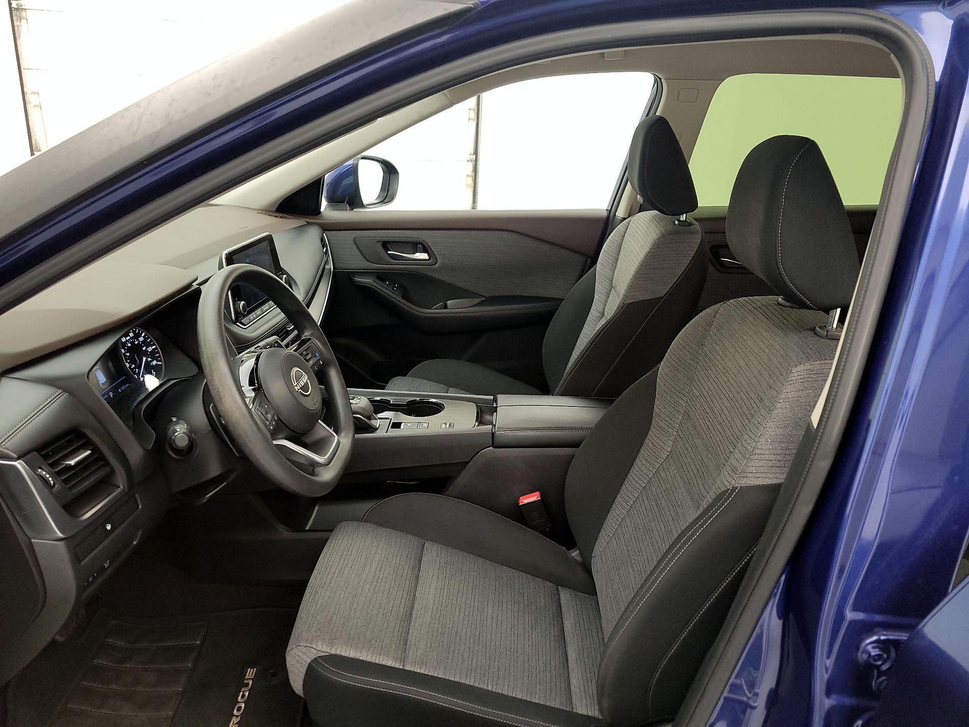 Thumbnail: 2023 Nissan Rogue - 11