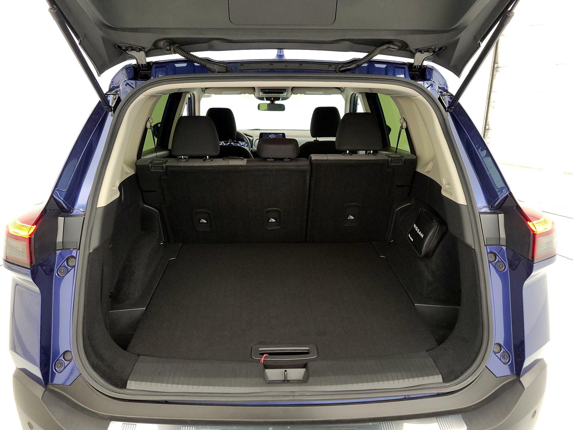 Thumbnail: 2023 Nissan Rogue - 16