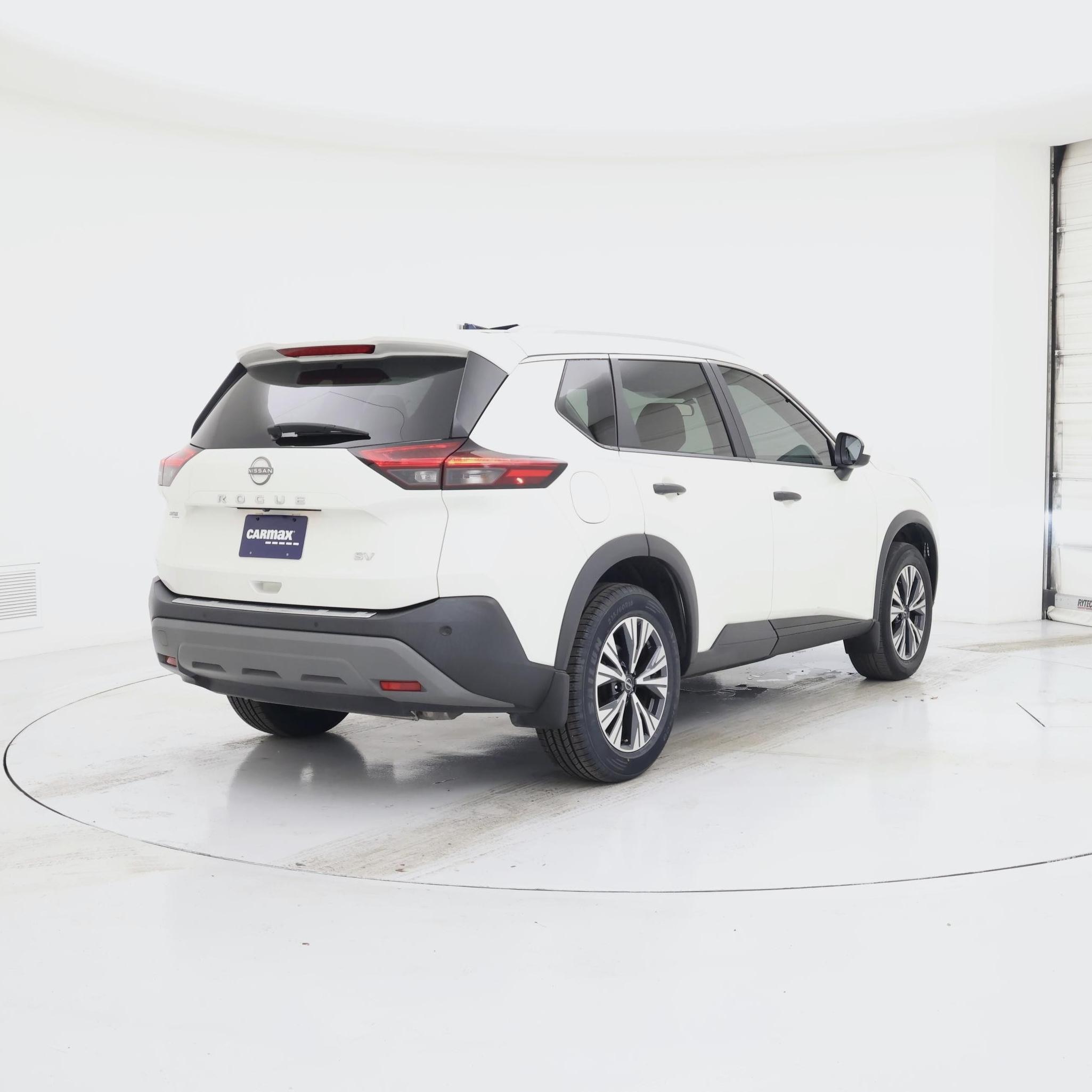 Thumbnail: 2023 Nissan Rogue - 8