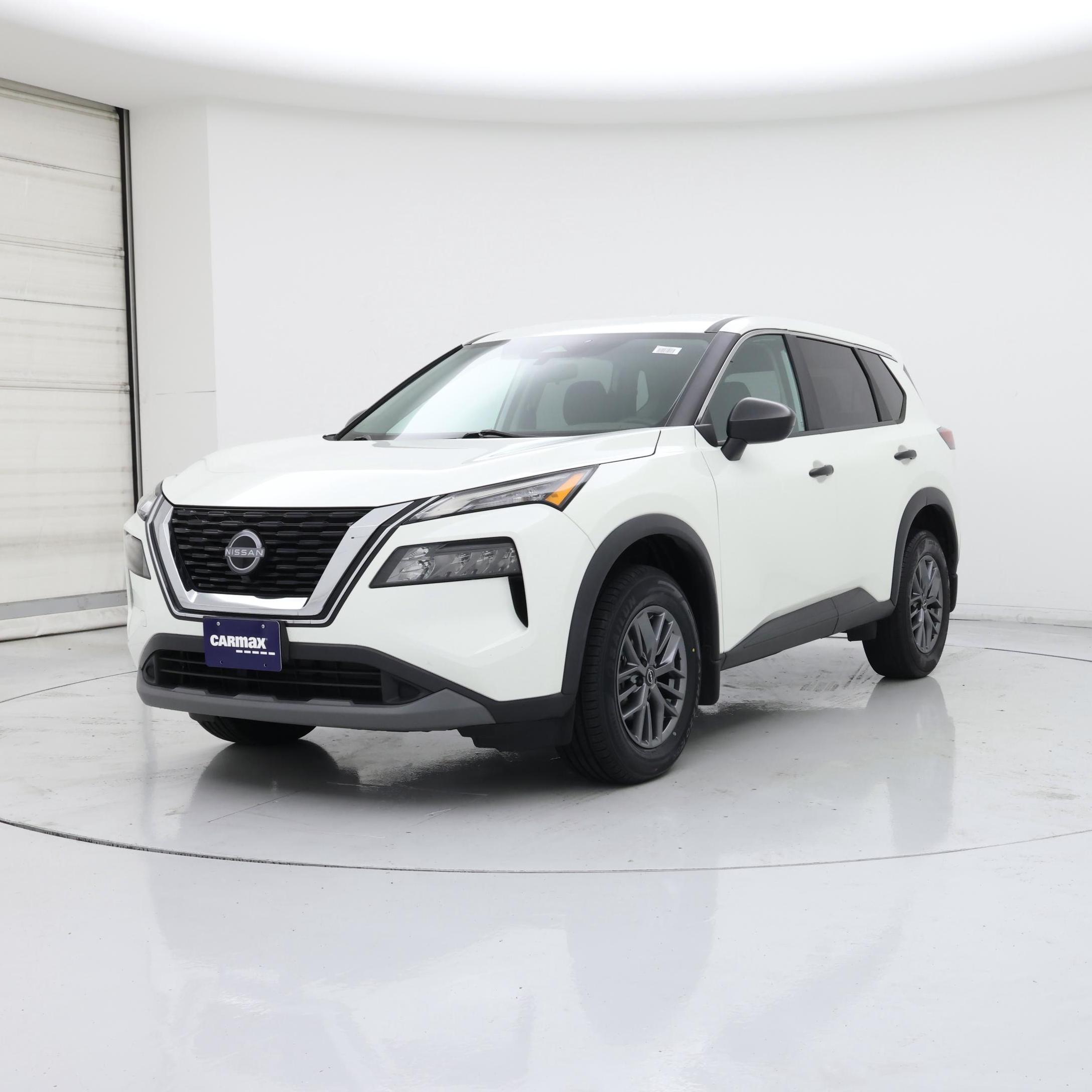 Thumbnail: 2023 Nissan Rogue - 4